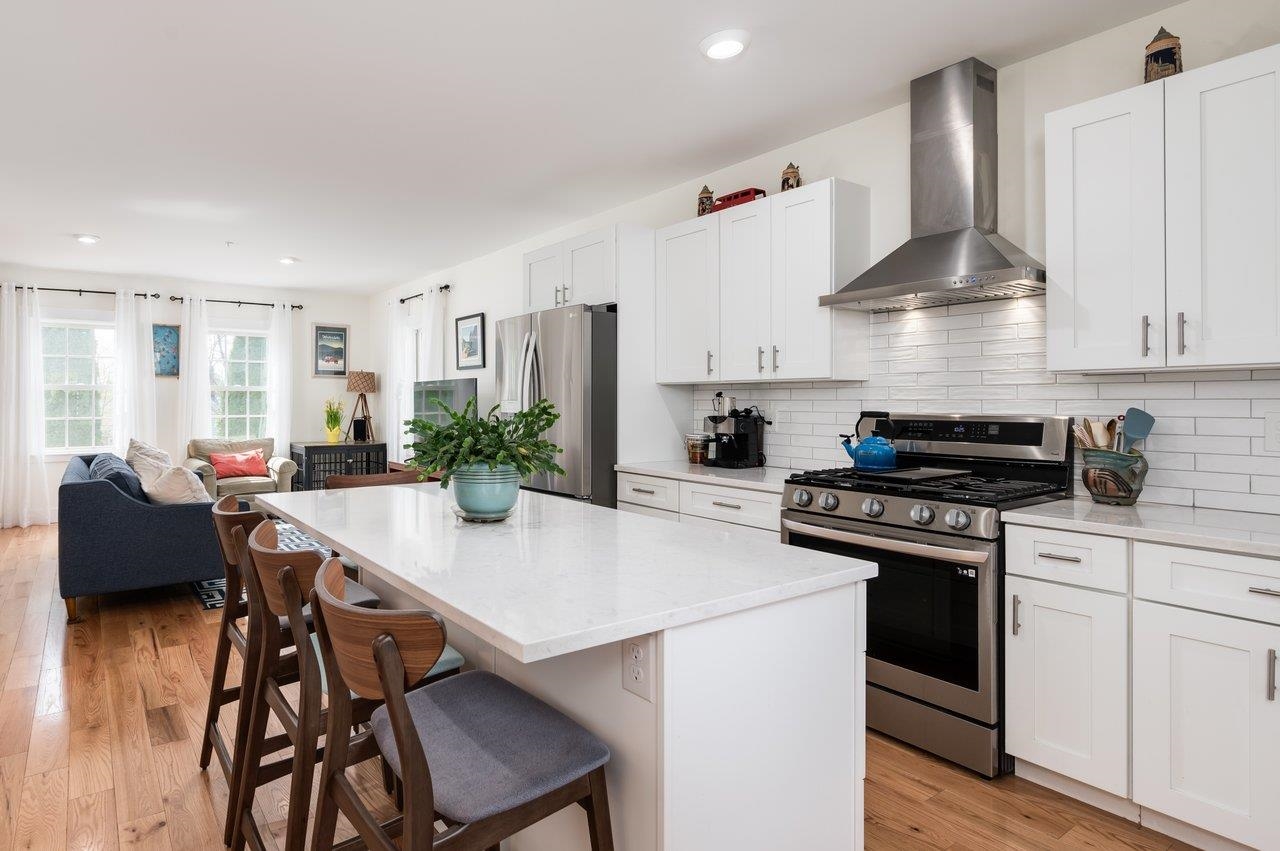 73 Prospect Street Unit: 2