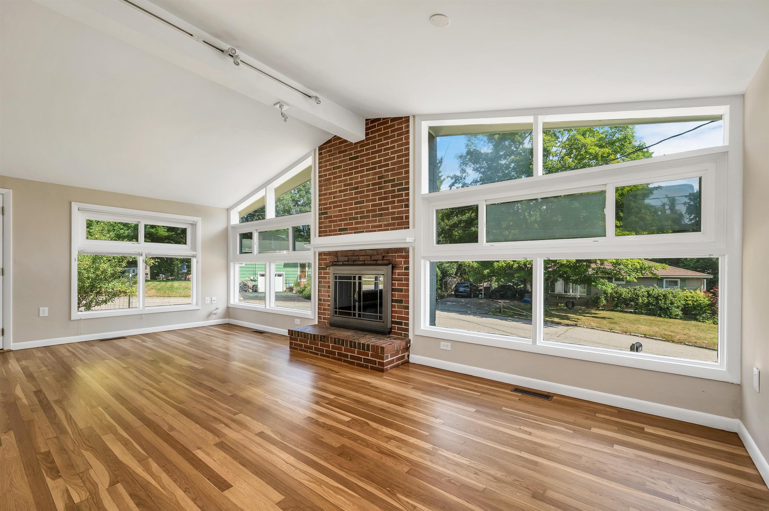 7 Hemlock Circle