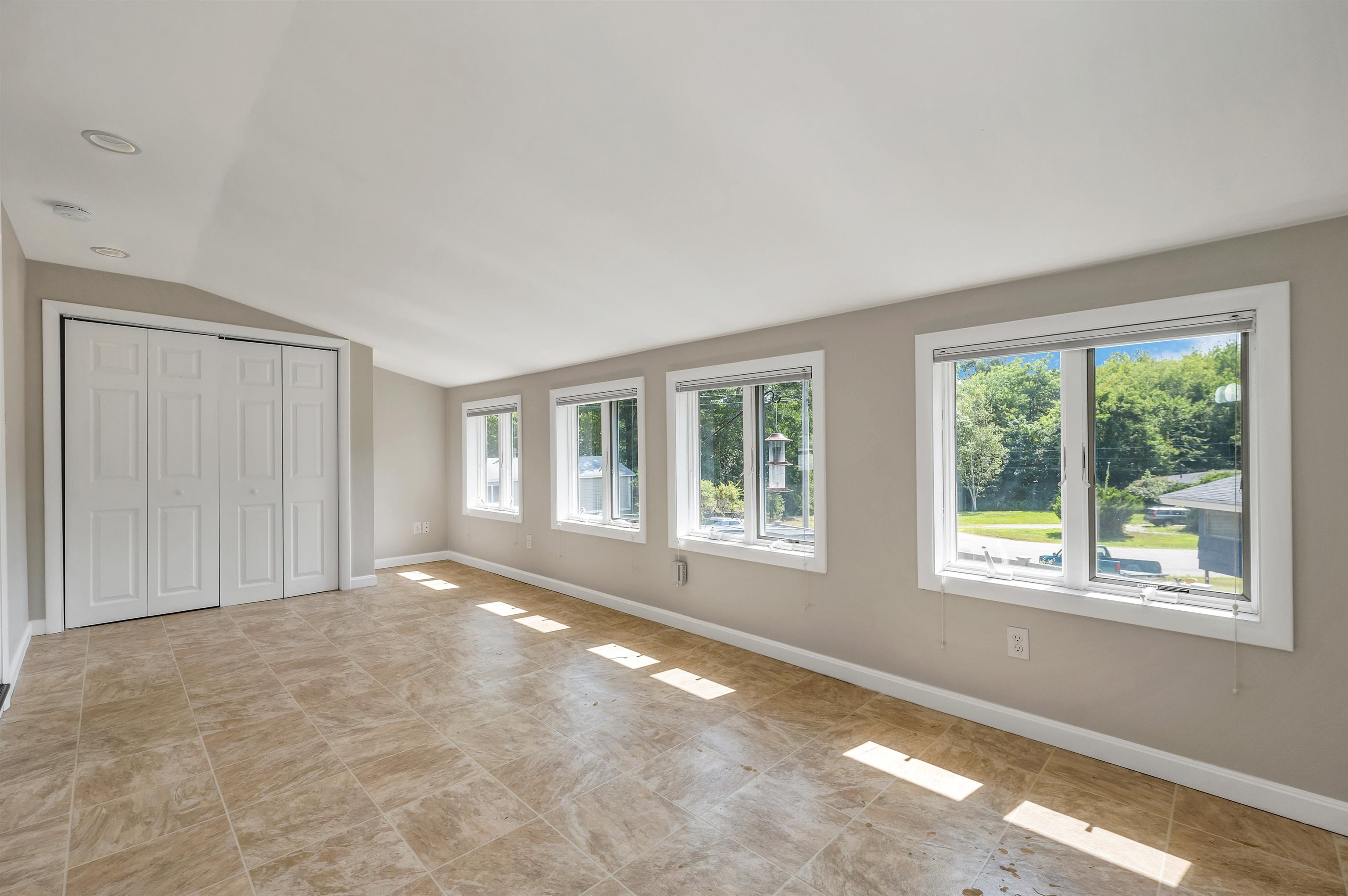 7 Hemlock Circle