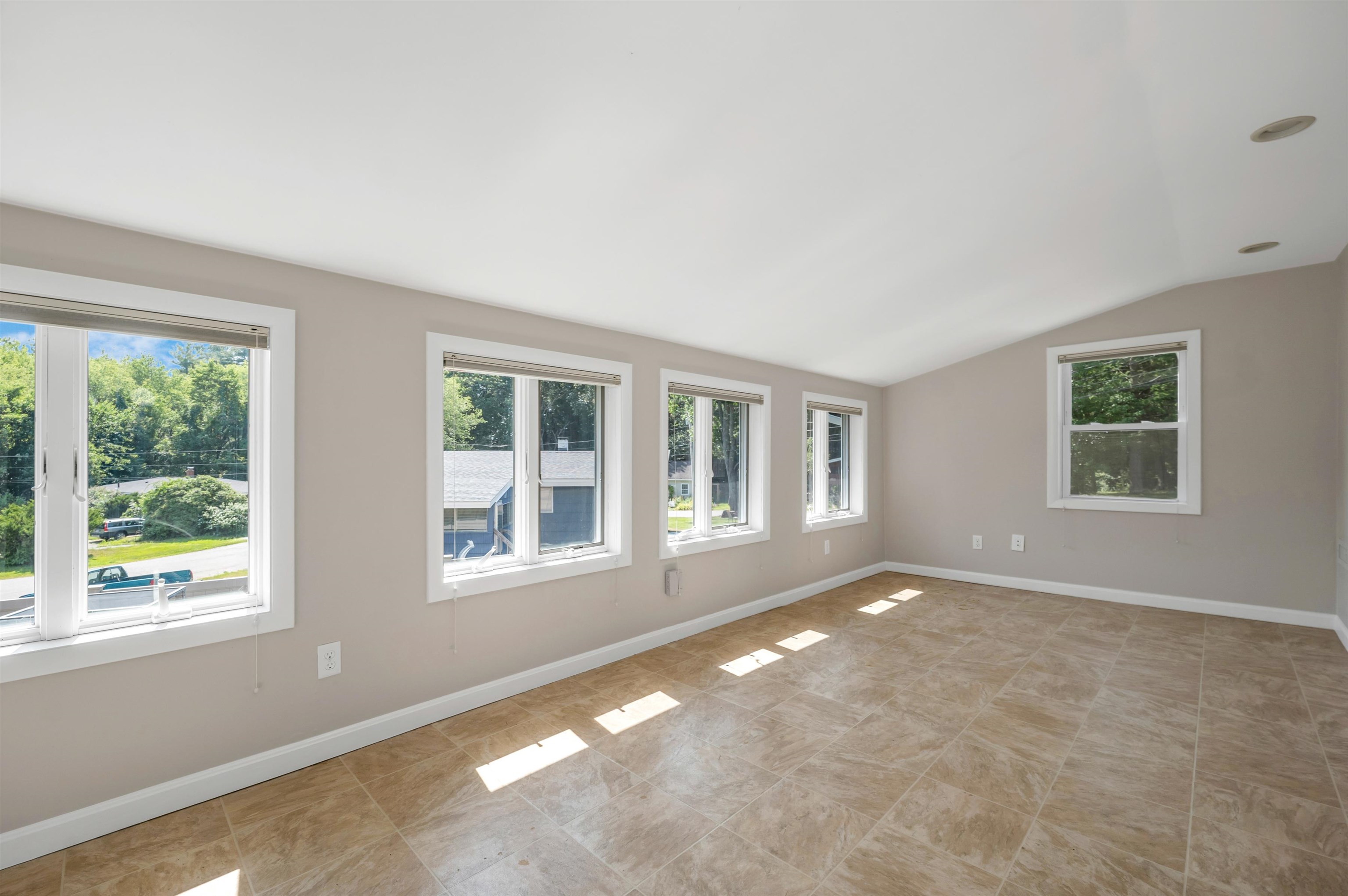 7 Hemlock Circle