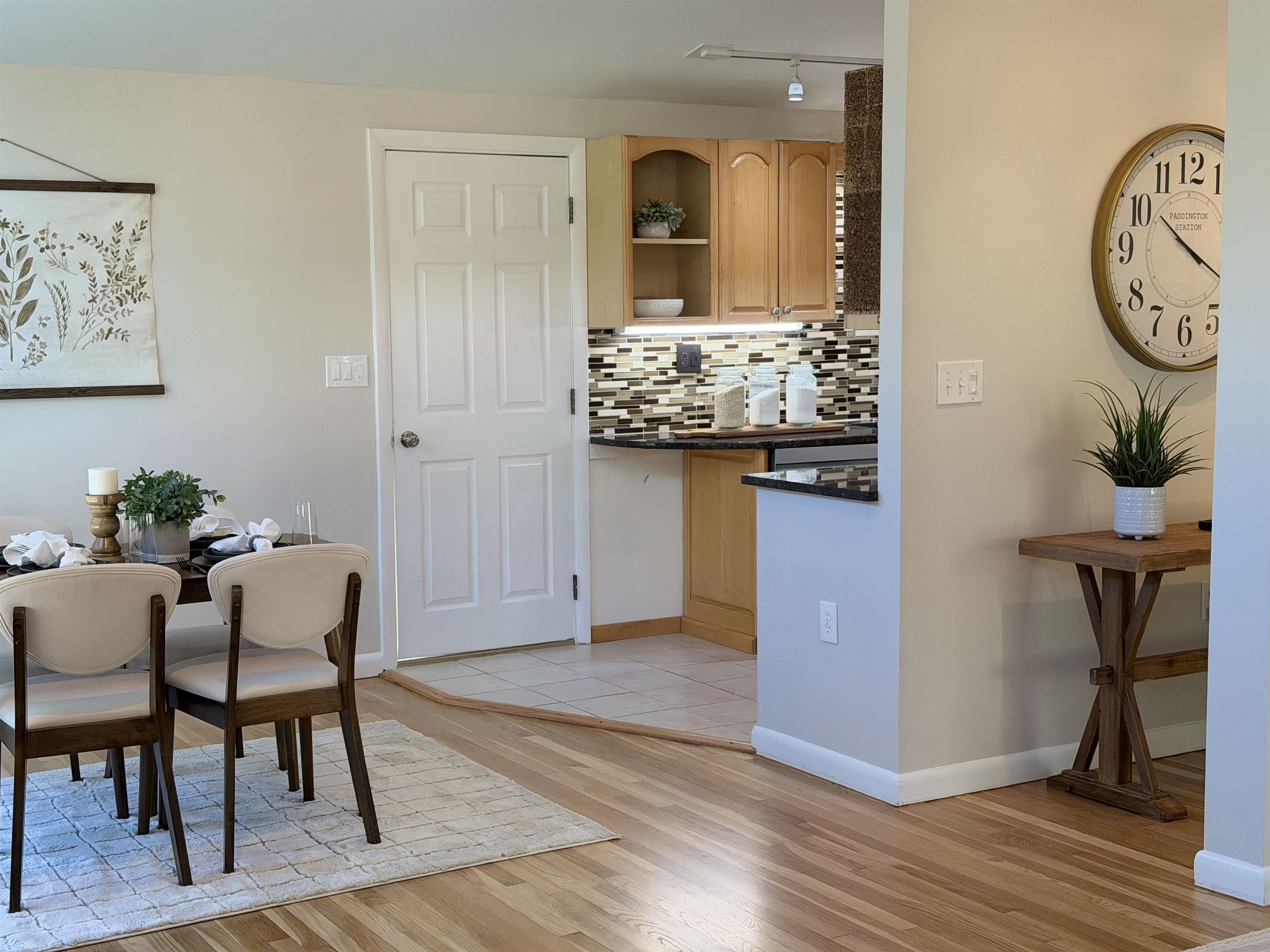 7 Hemlock Circle