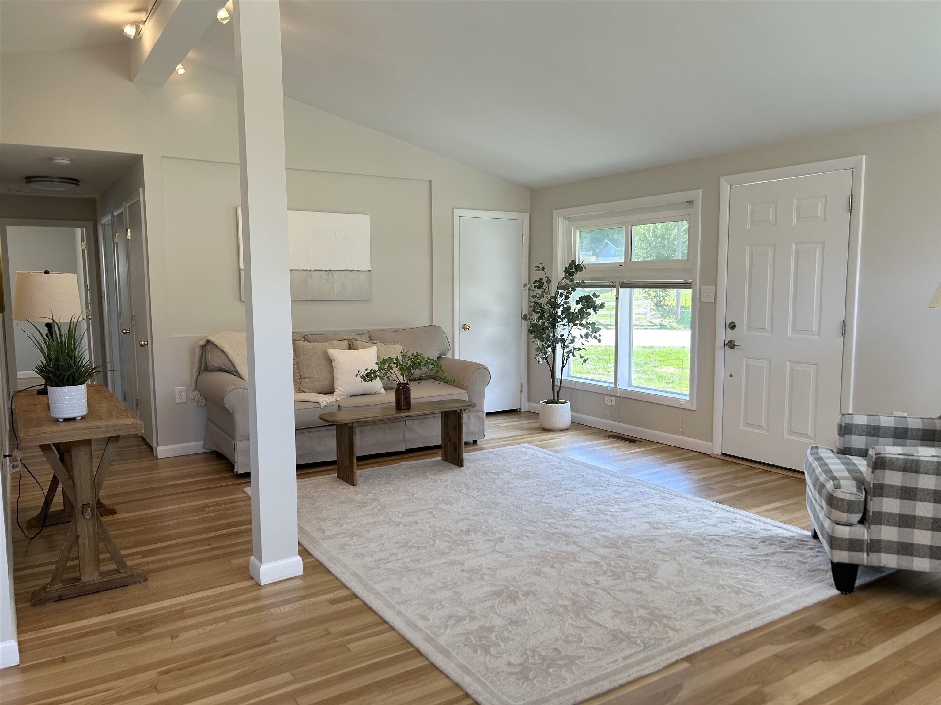 7 Hemlock Circle