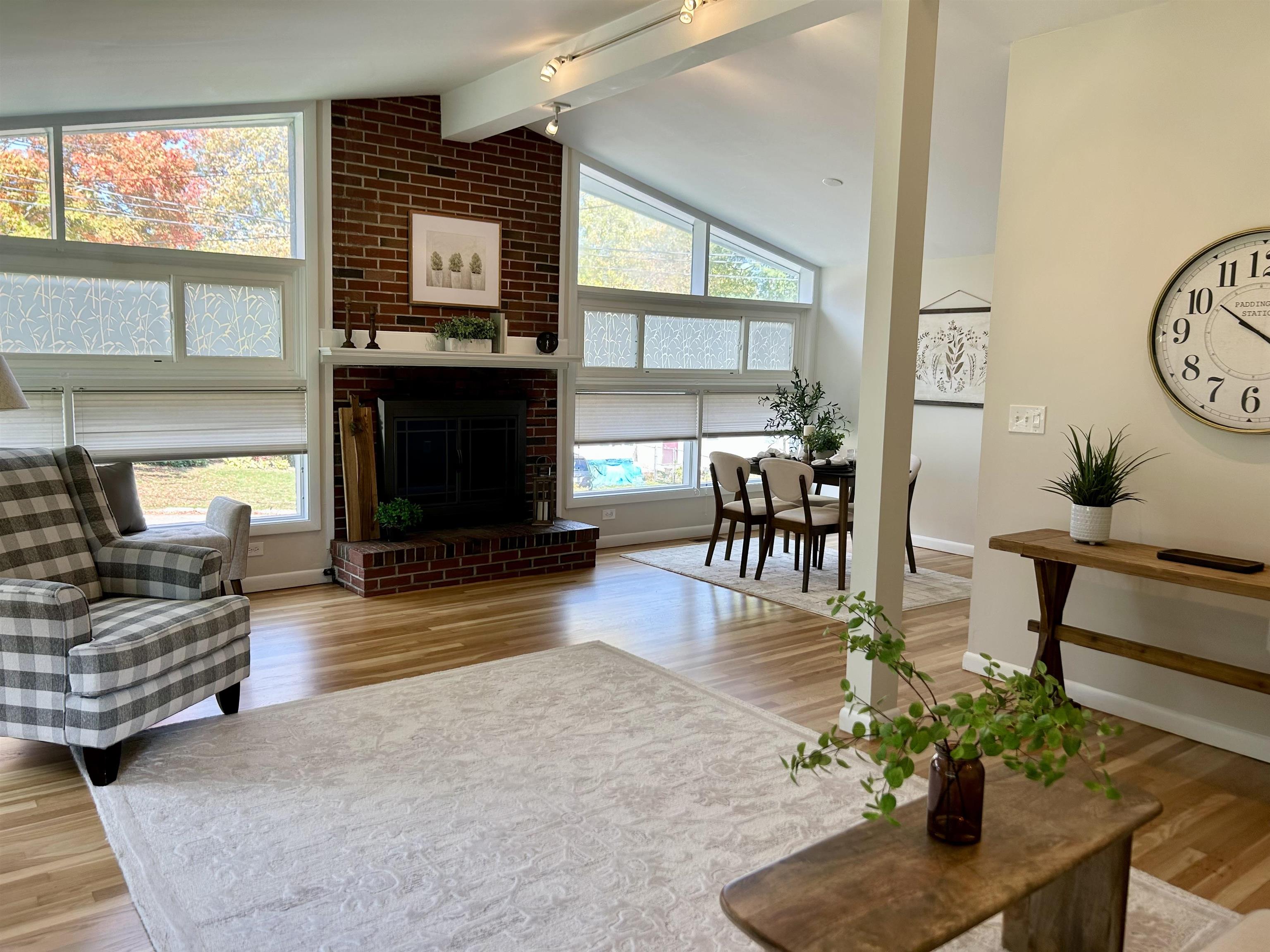 7 Hemlock Circle