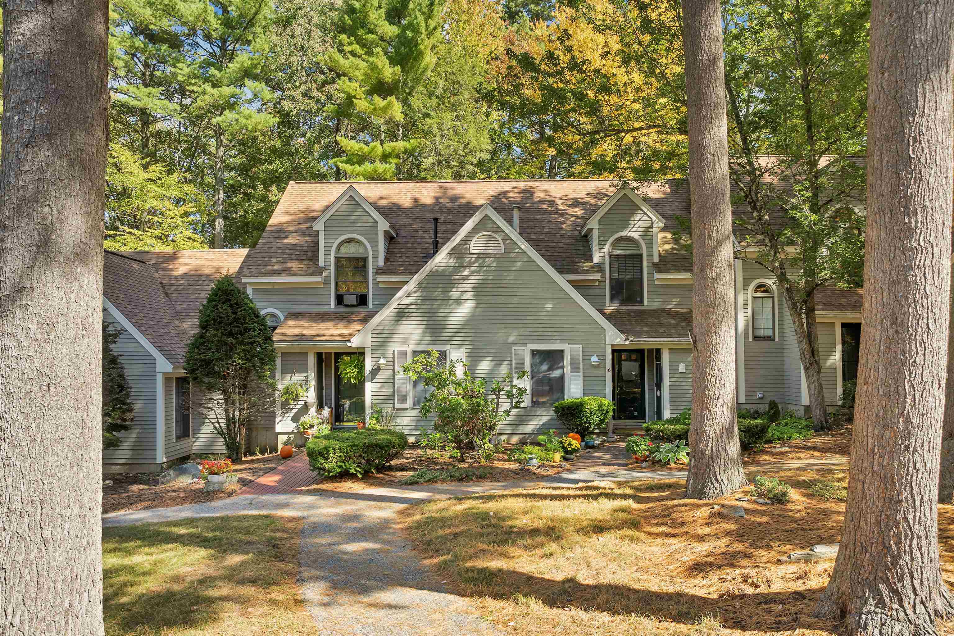 380 Ocean Road Unit: 16