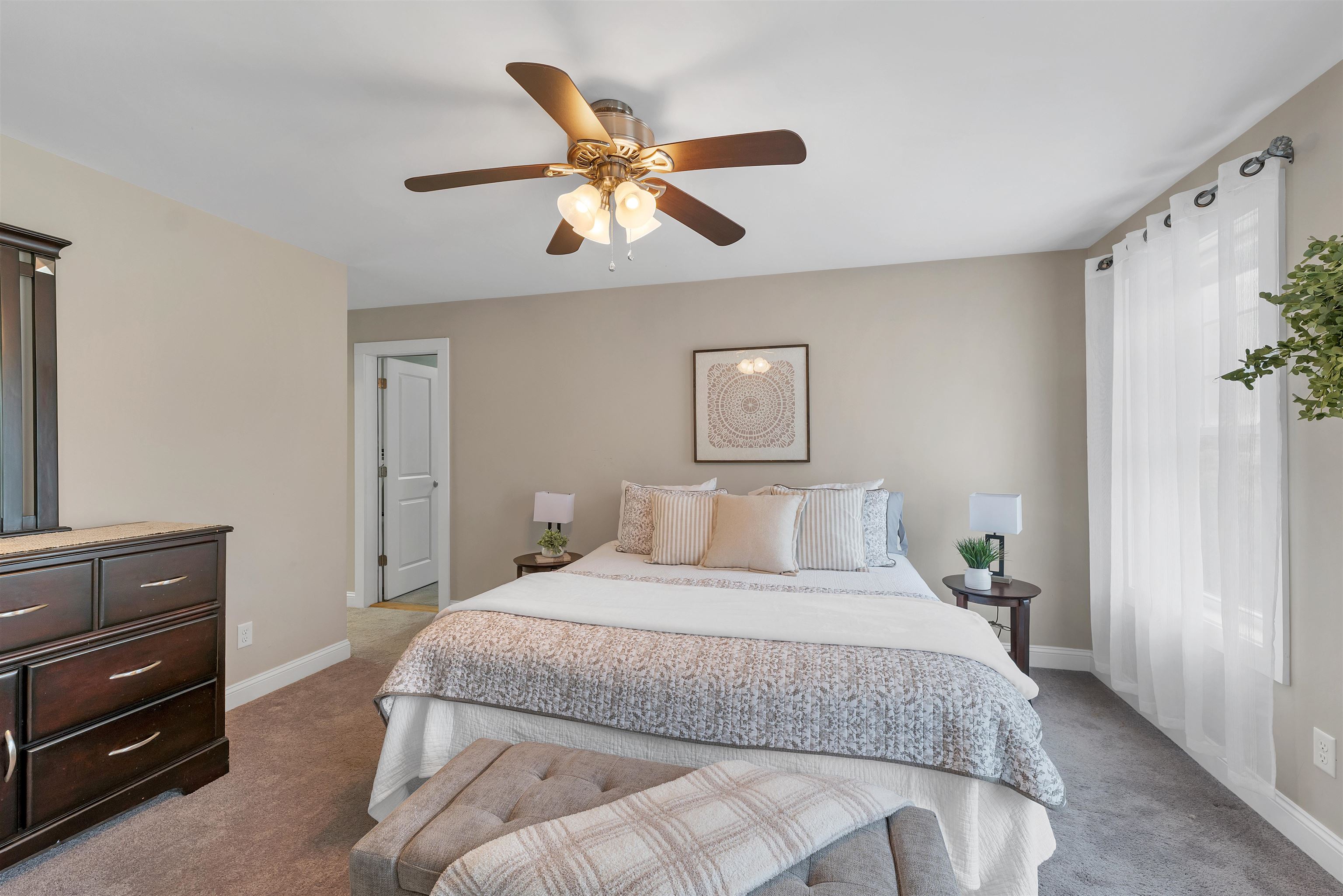 22 Stratham Heights Road