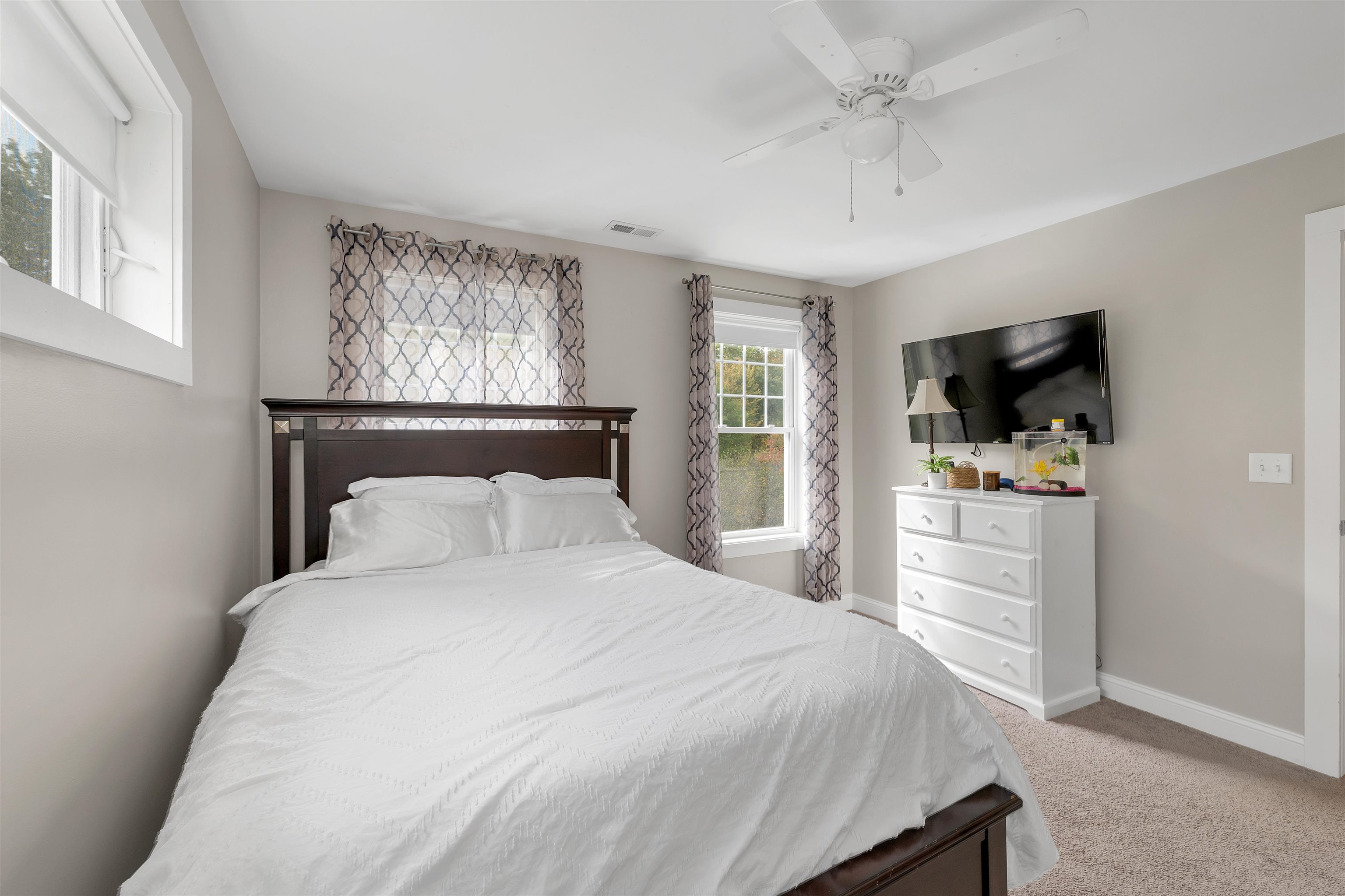 22 Stratham Heights Road