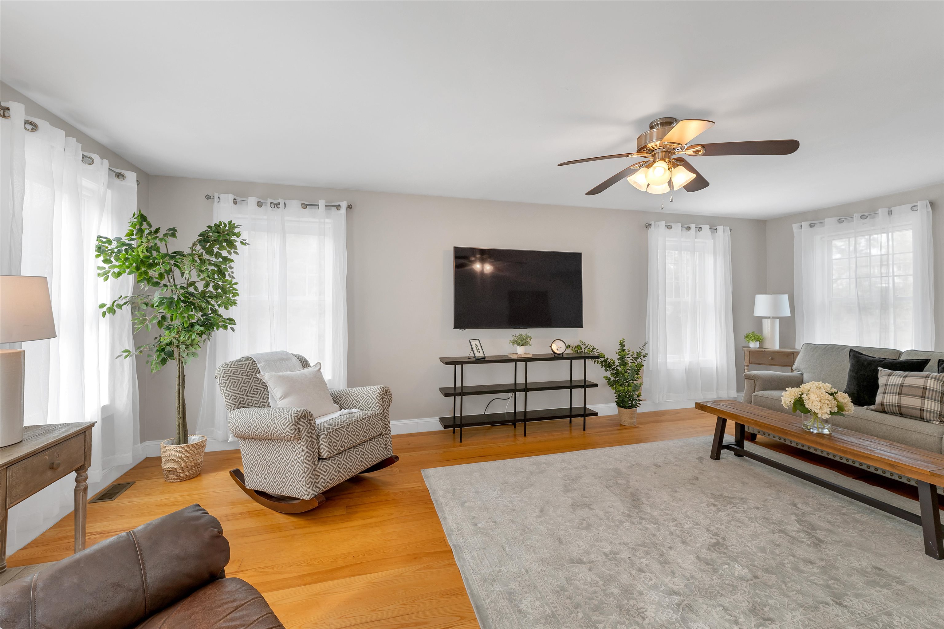 22 Stratham Heights Road