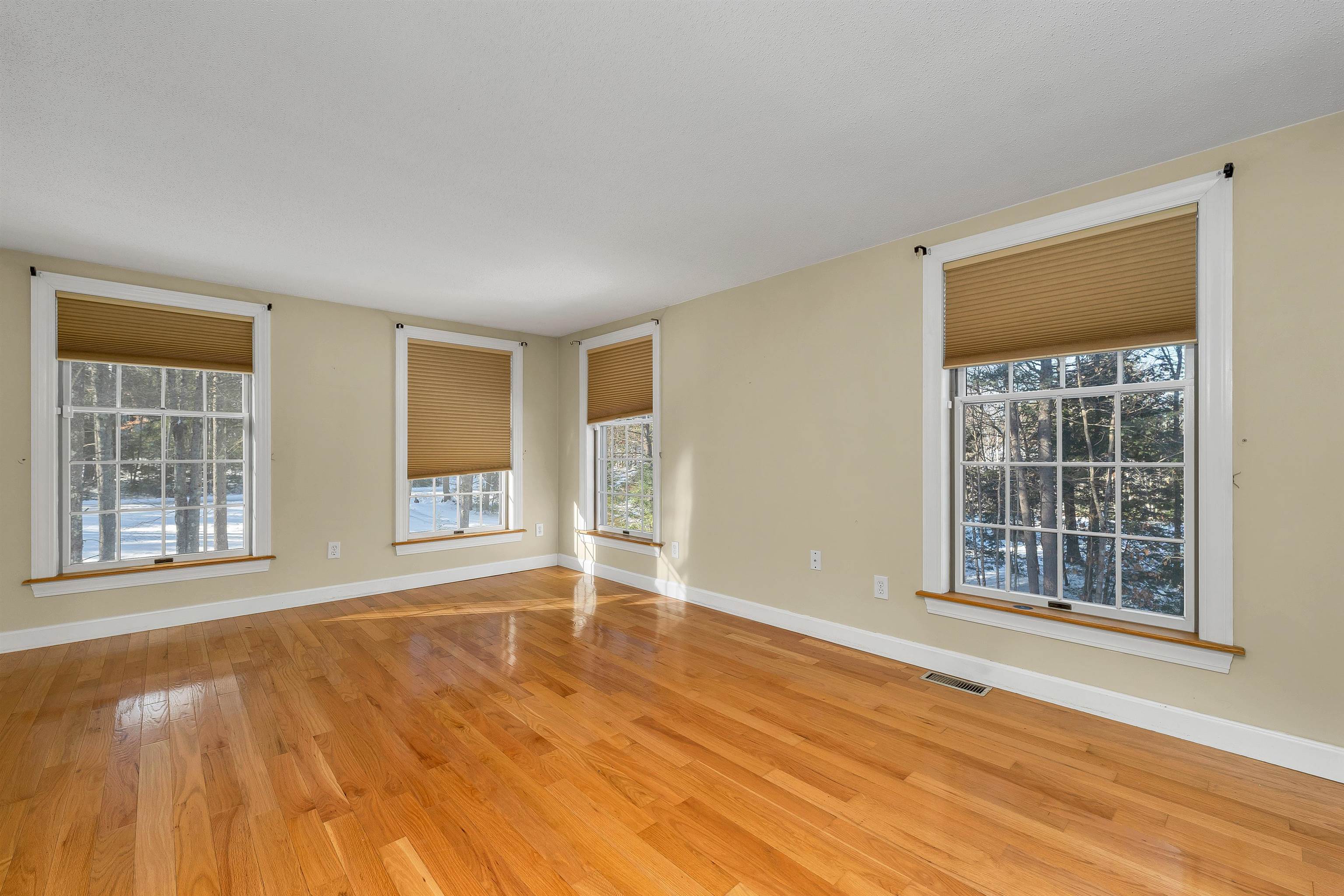 26 Orchards Road