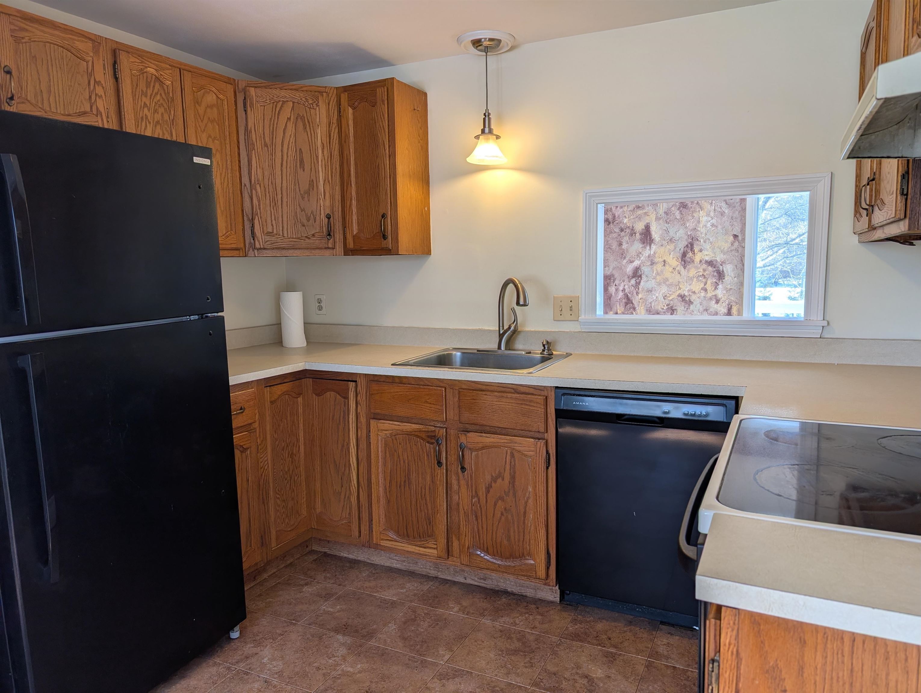 165 Bunker Hill Avenue Unit: 2