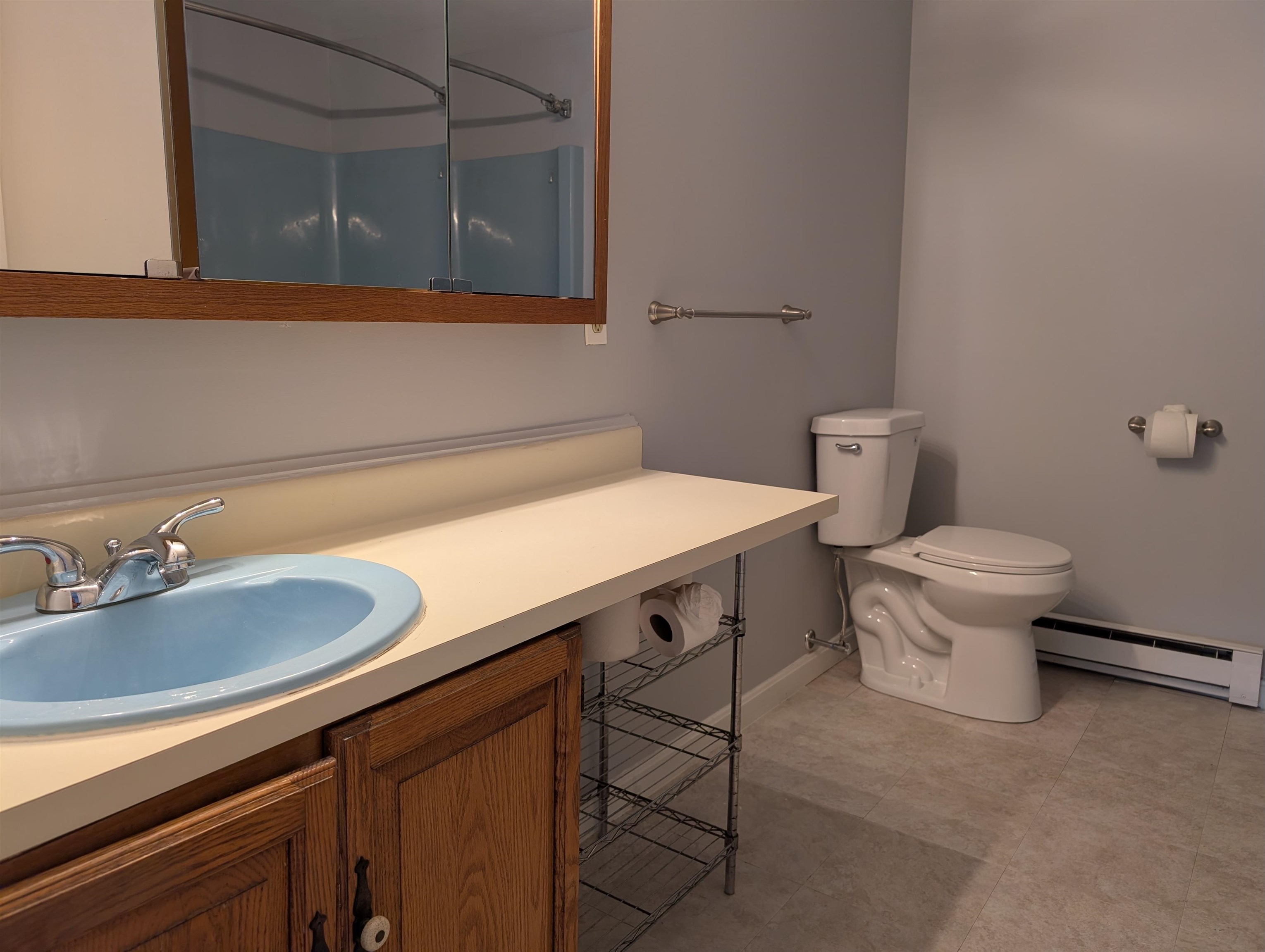 165 Bunker Hill Avenue Unit: 2