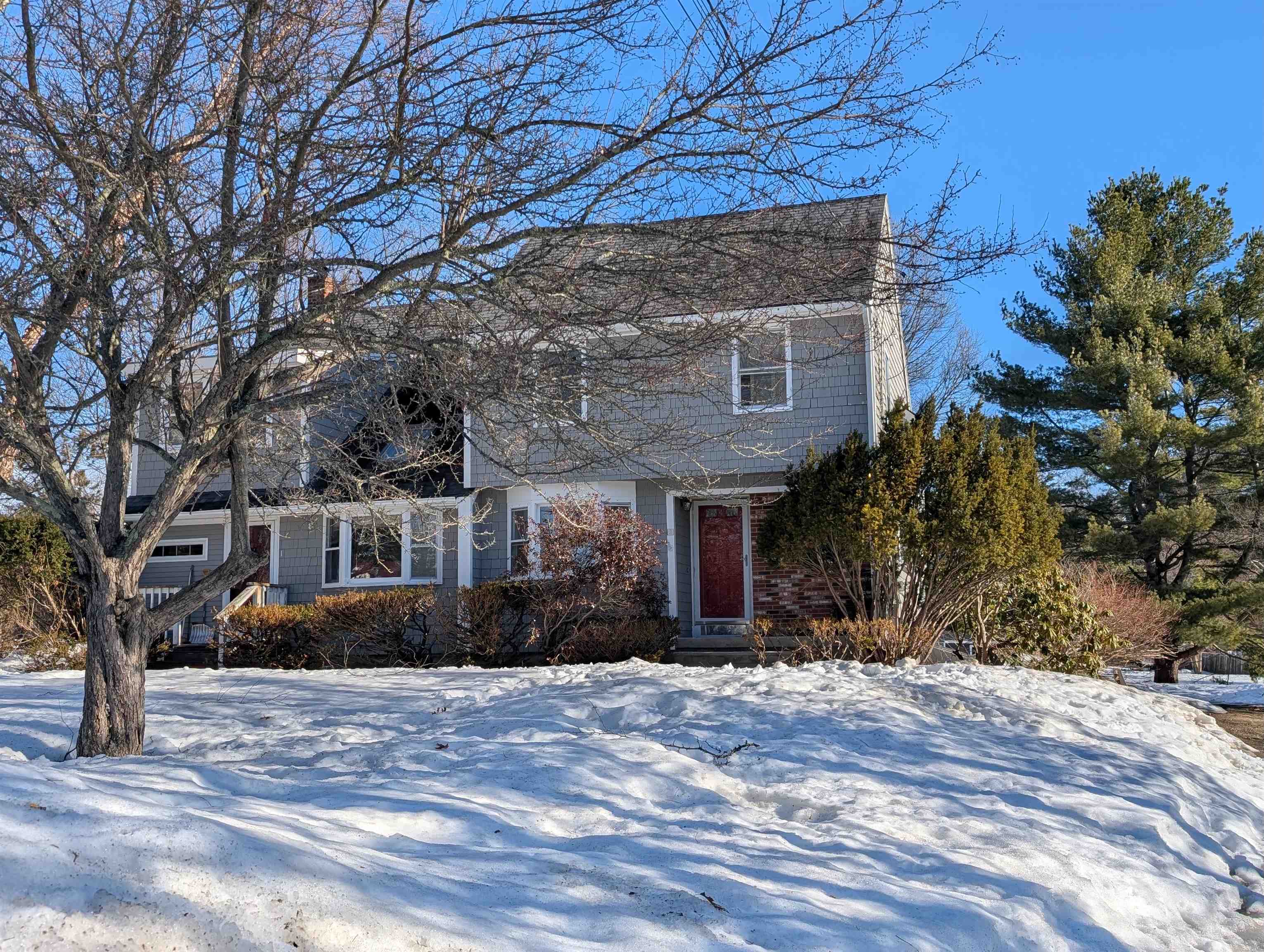 165 Bunker Hill Avenue Unit: 2