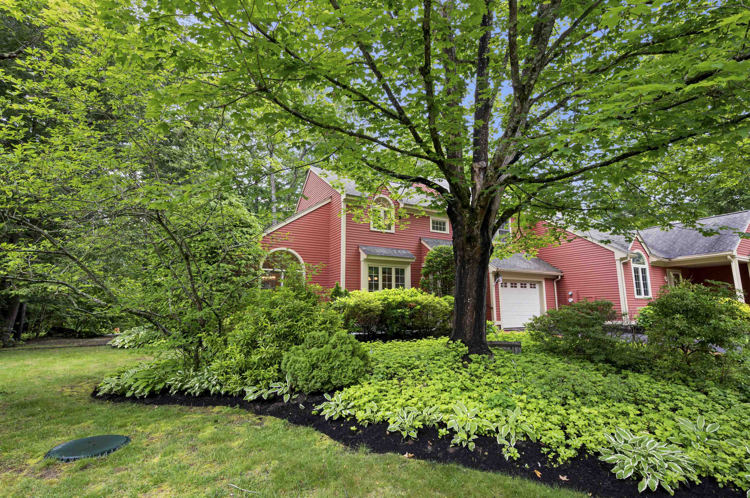 60 Peninsula Drive