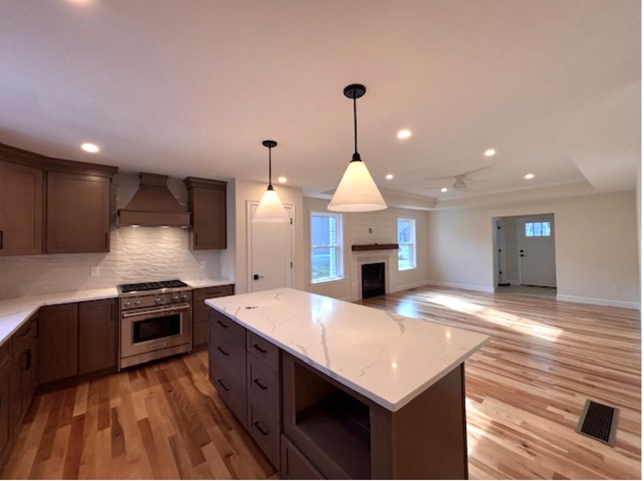 22 Edgewater Drive