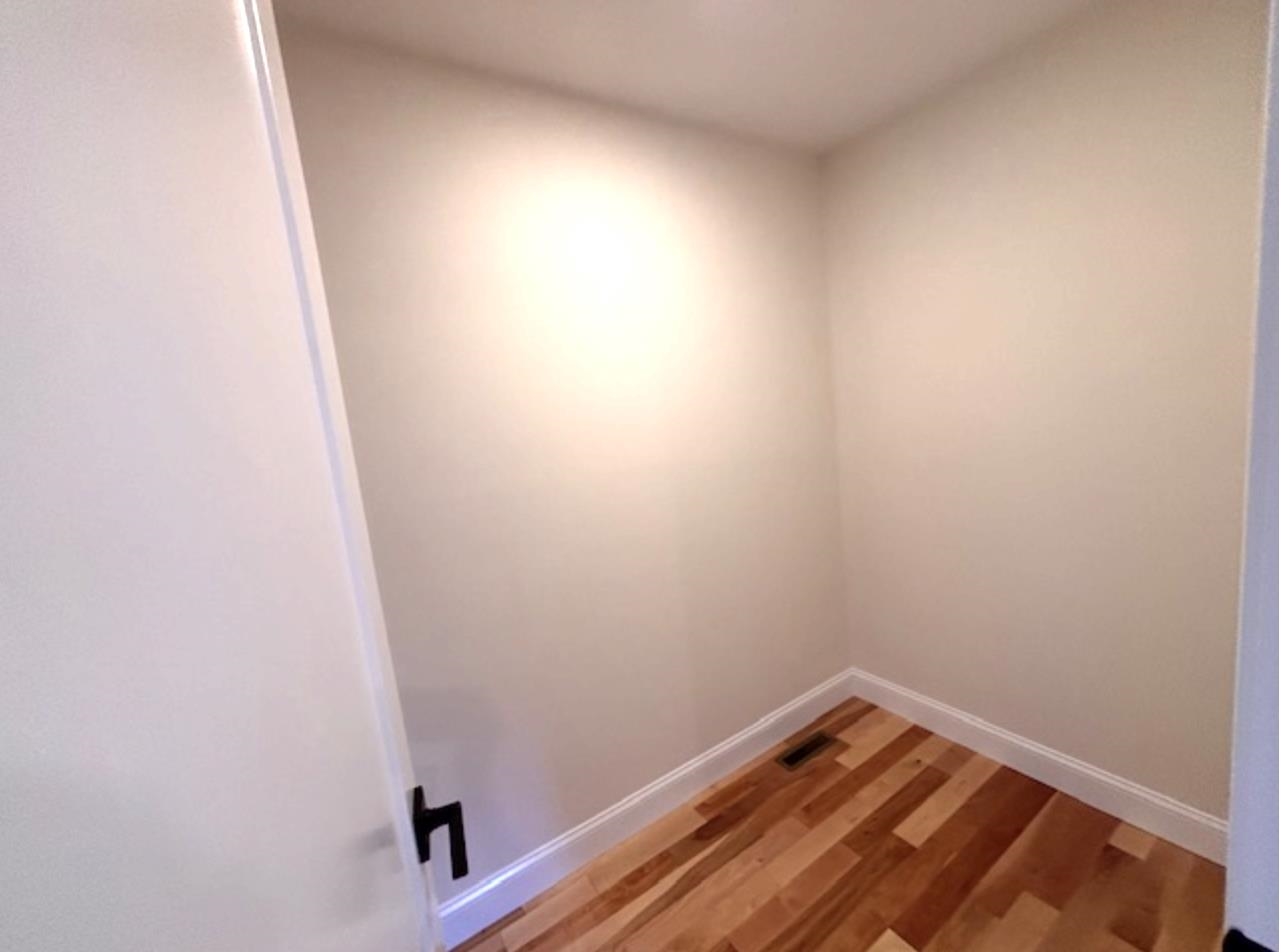22 Edgewater Drive
