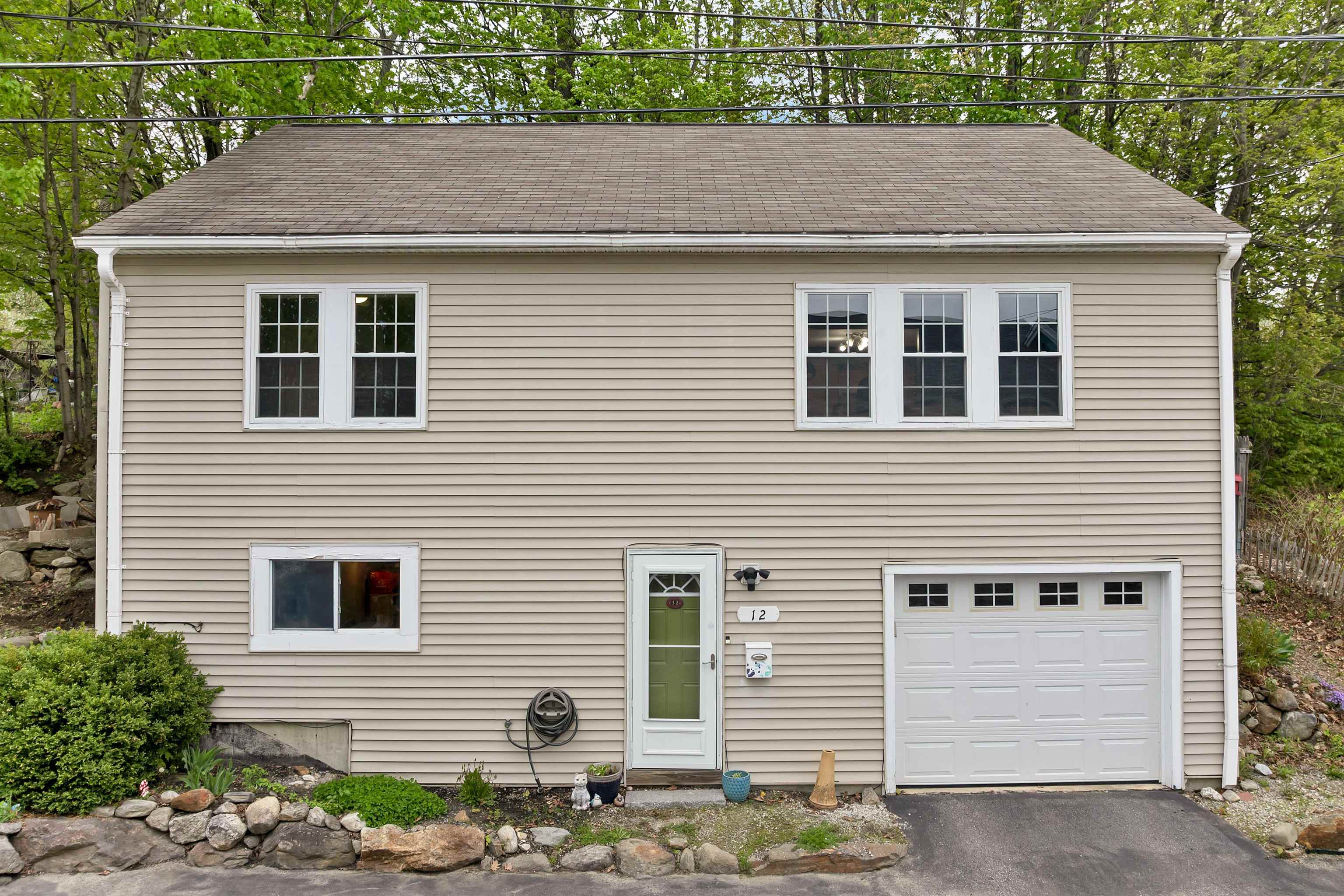 12 Watson Street