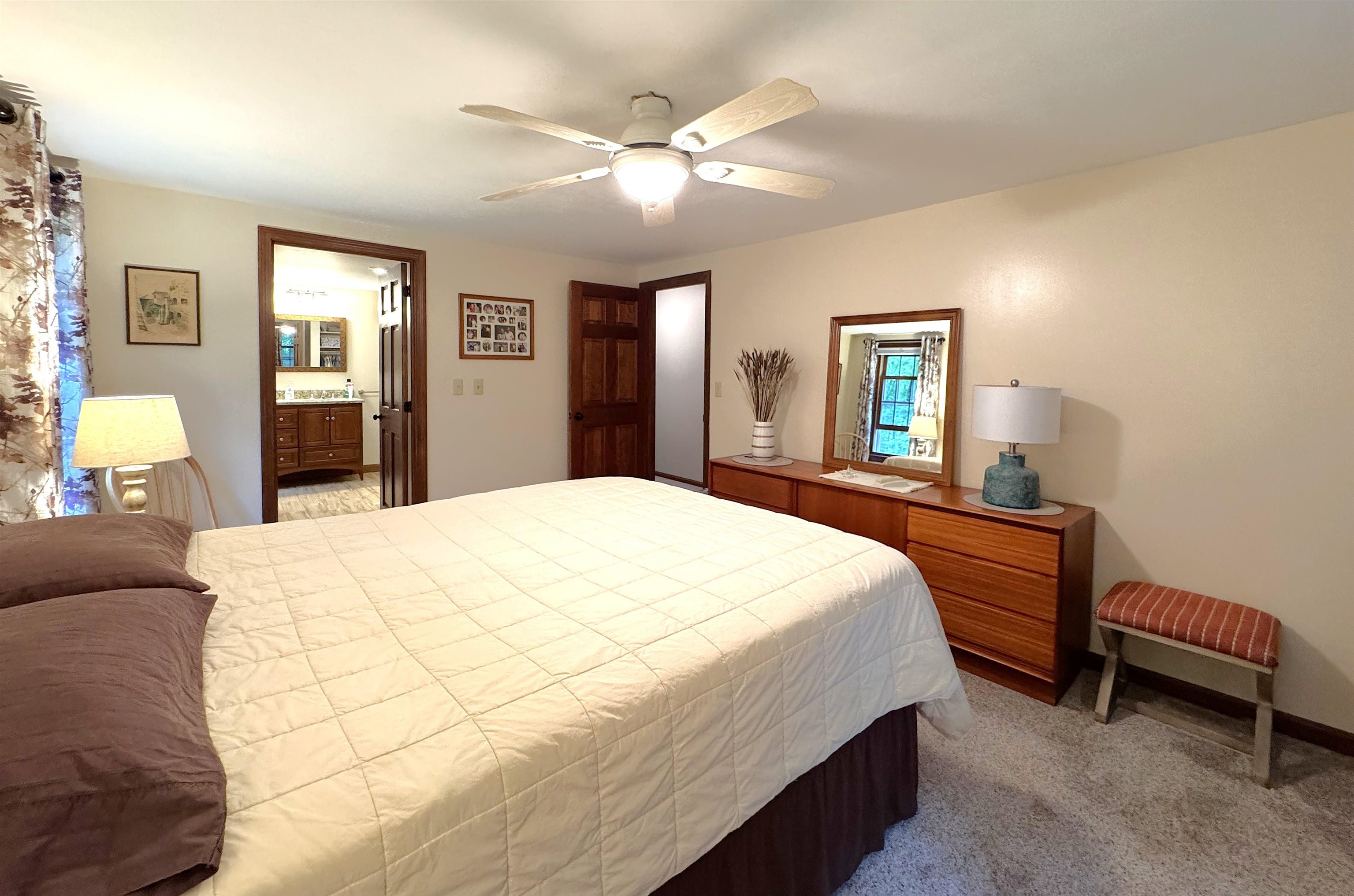 4 Riverwood Road