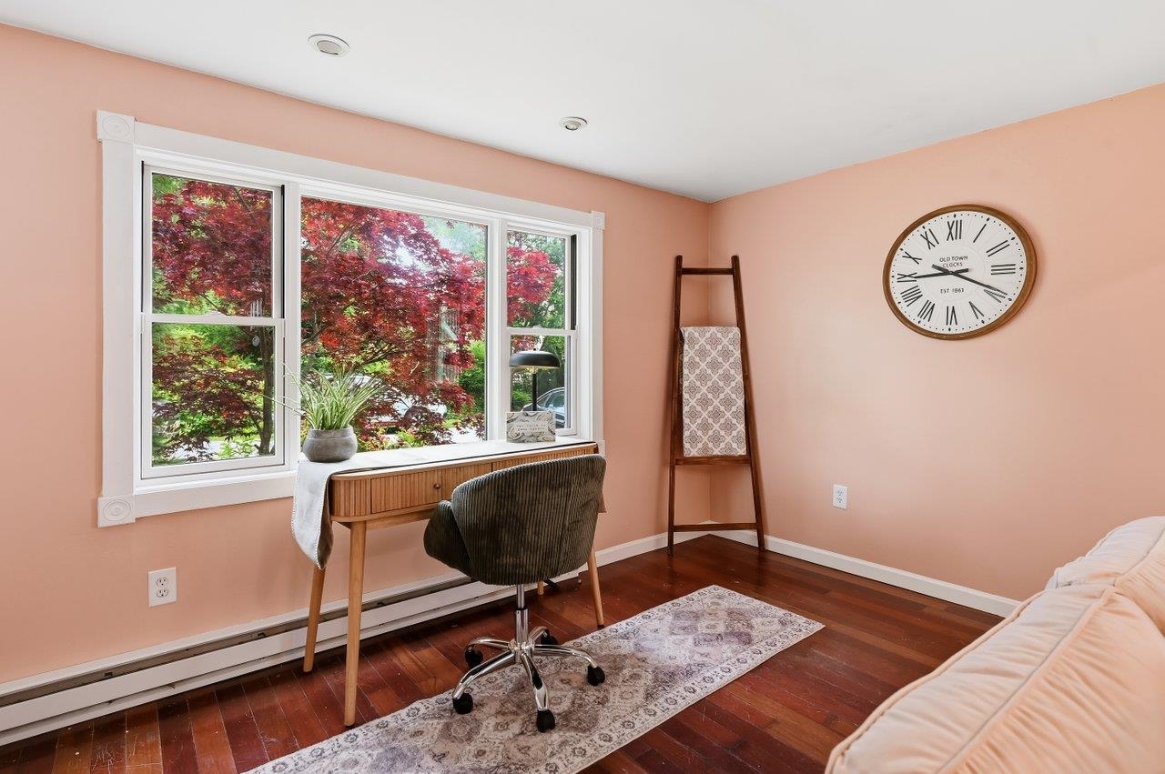 25 Bonair Avenue