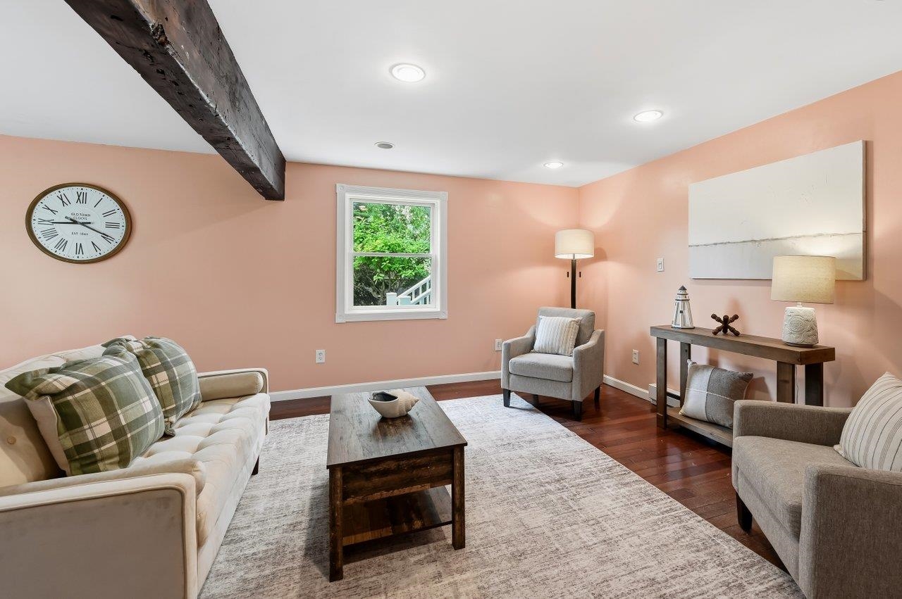 25 Bonair Avenue