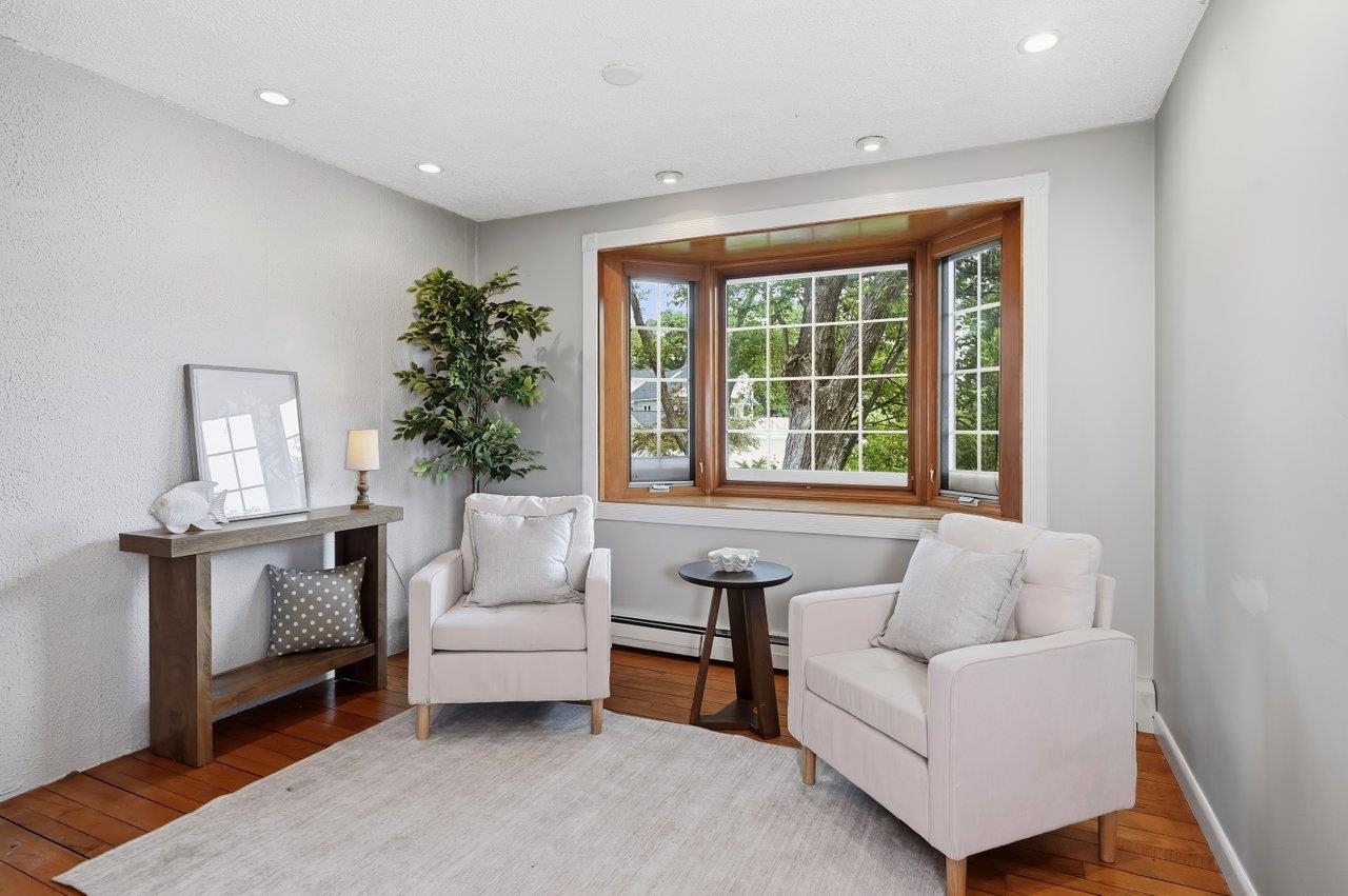 25 Bonair Avenue