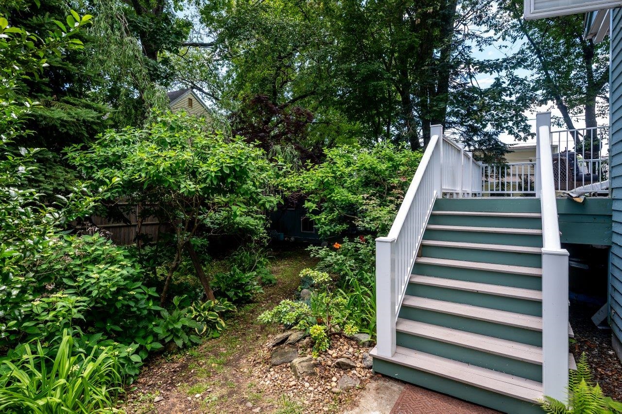 25 Bonair Avenue