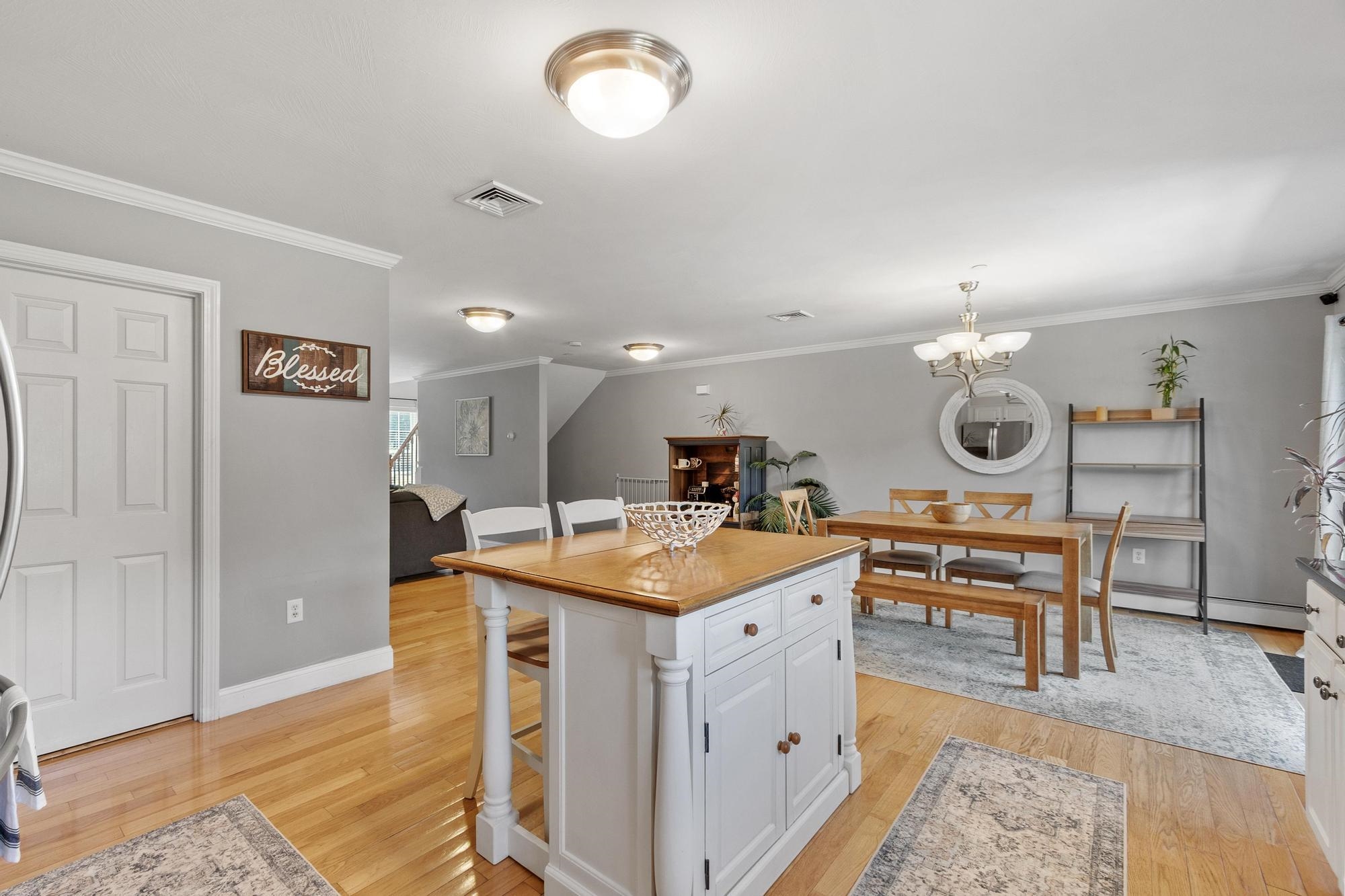 22 Scribner Road Unit: 3