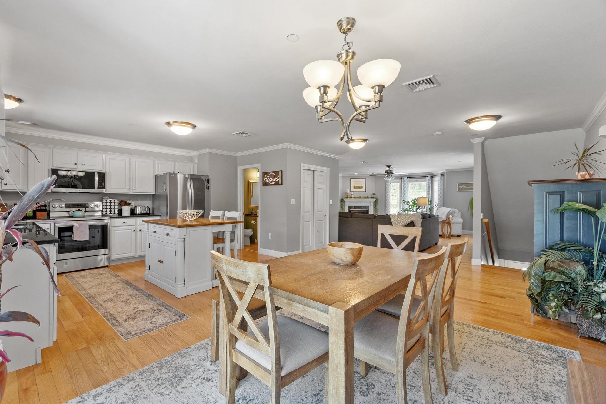 22 Scribner Road Unit: 3