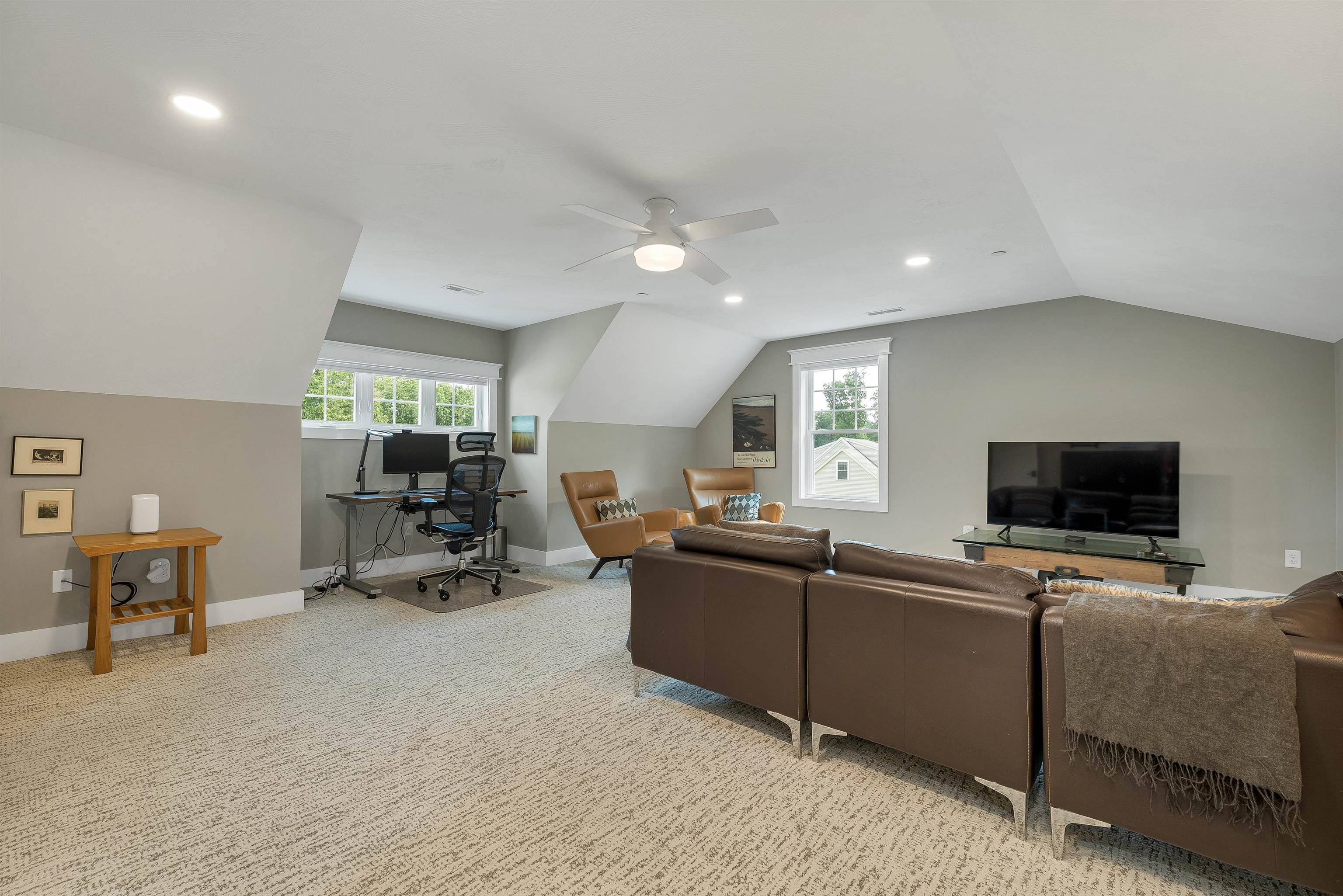 6 Boulder Drive