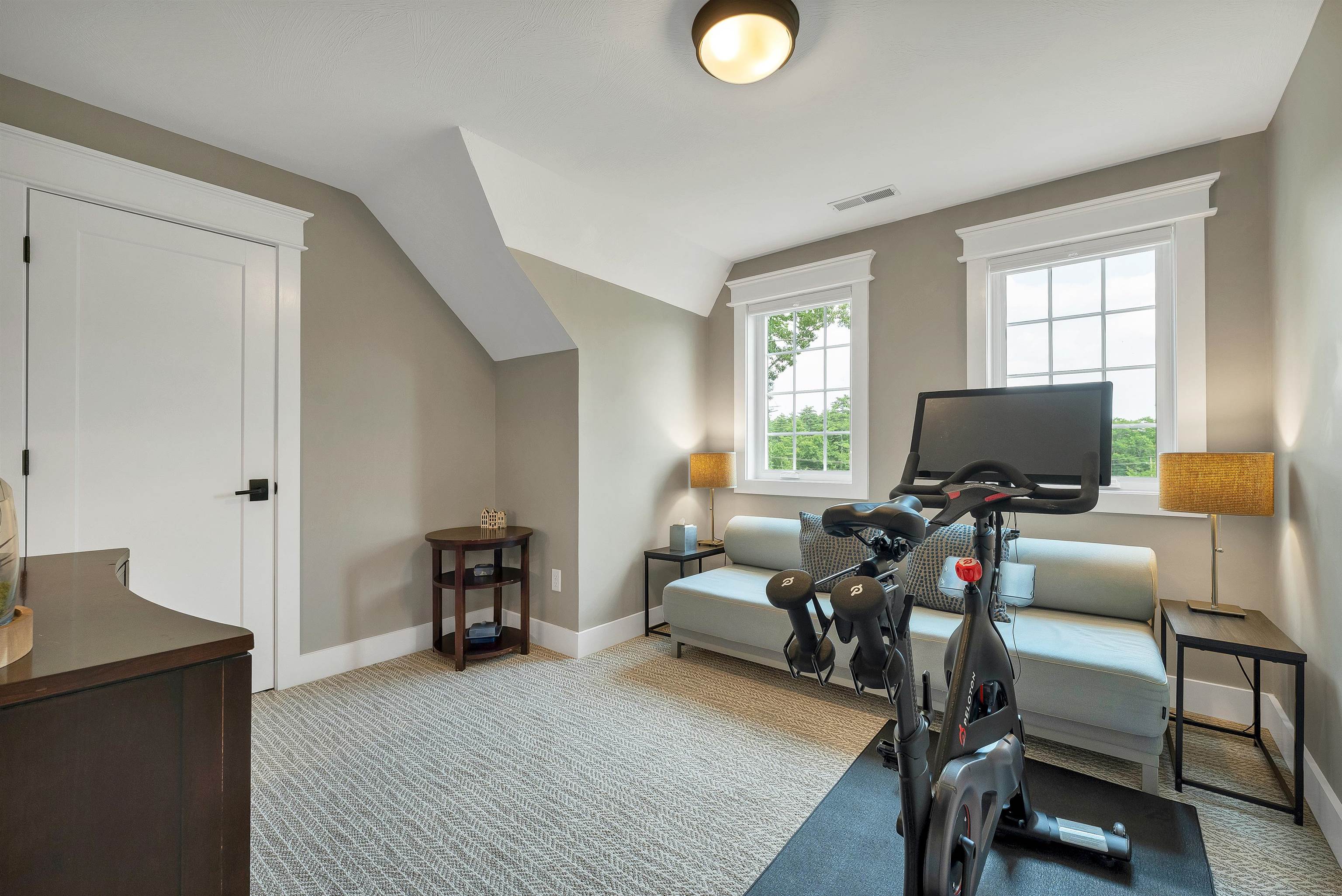 6 Boulder Drive