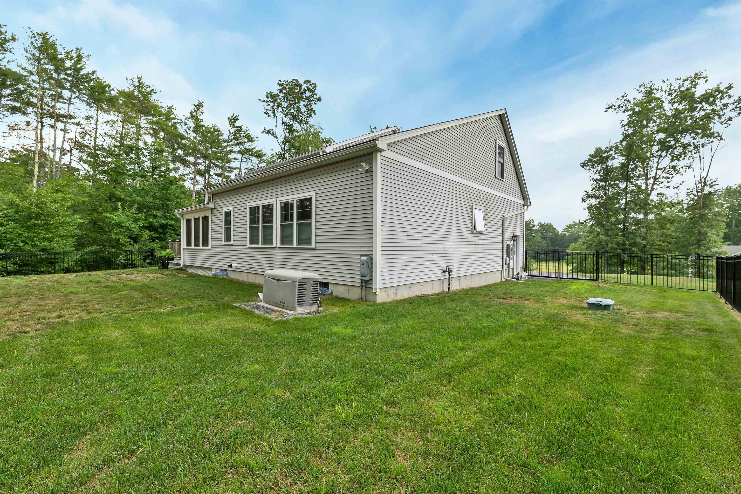 6 Boulder Drive