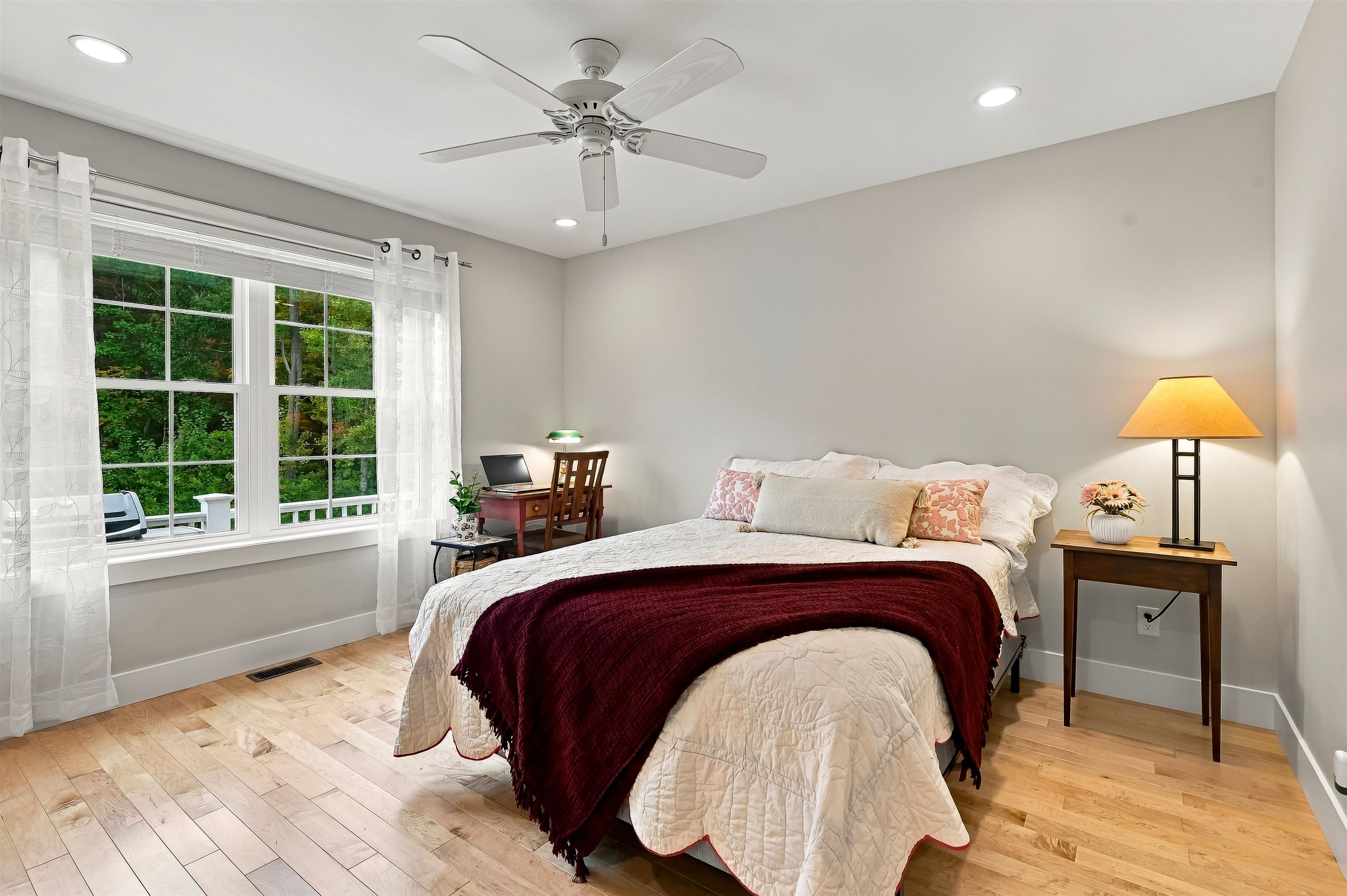 10 Mulberry Lane