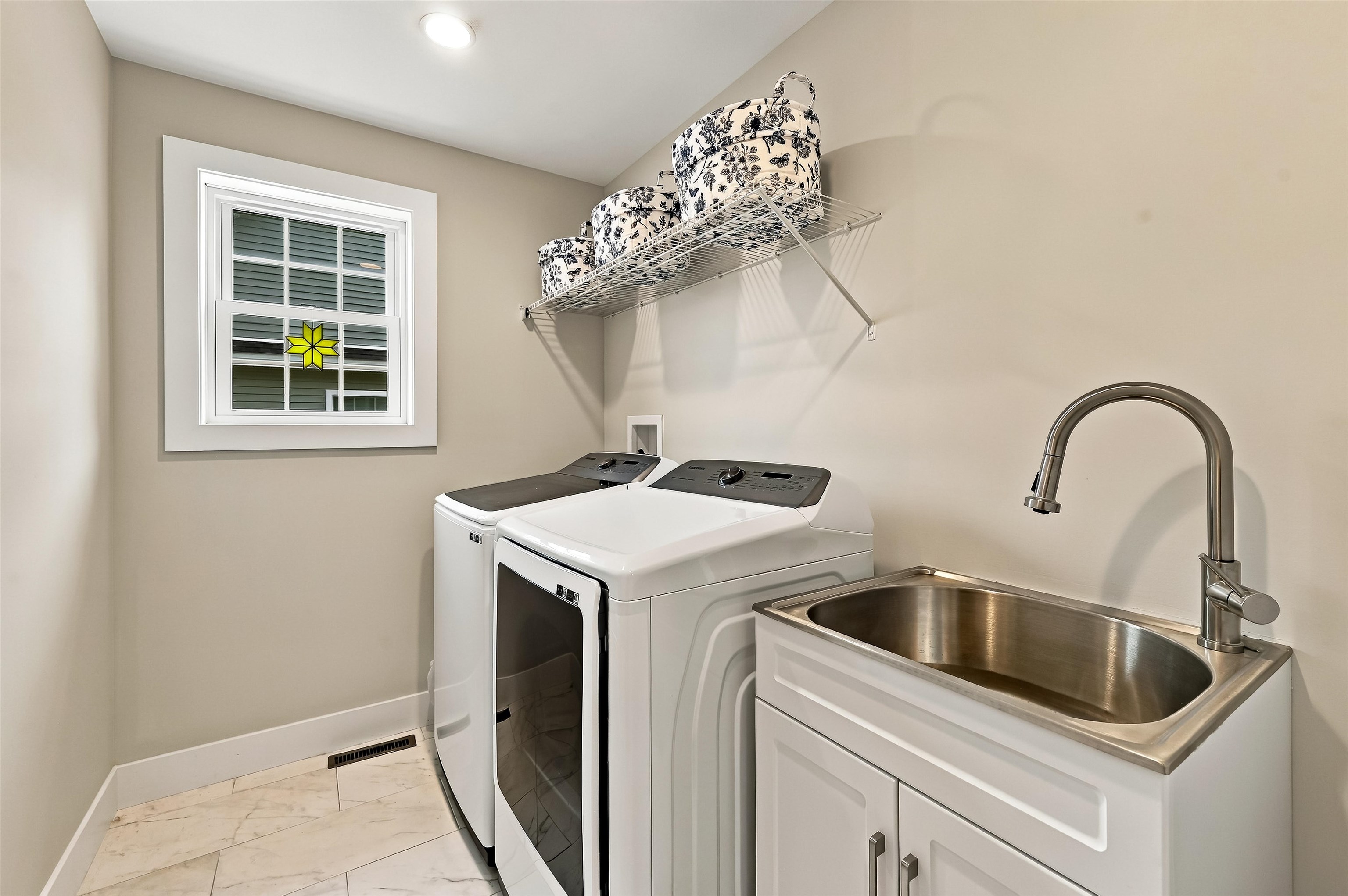 10 Mulberry Lane