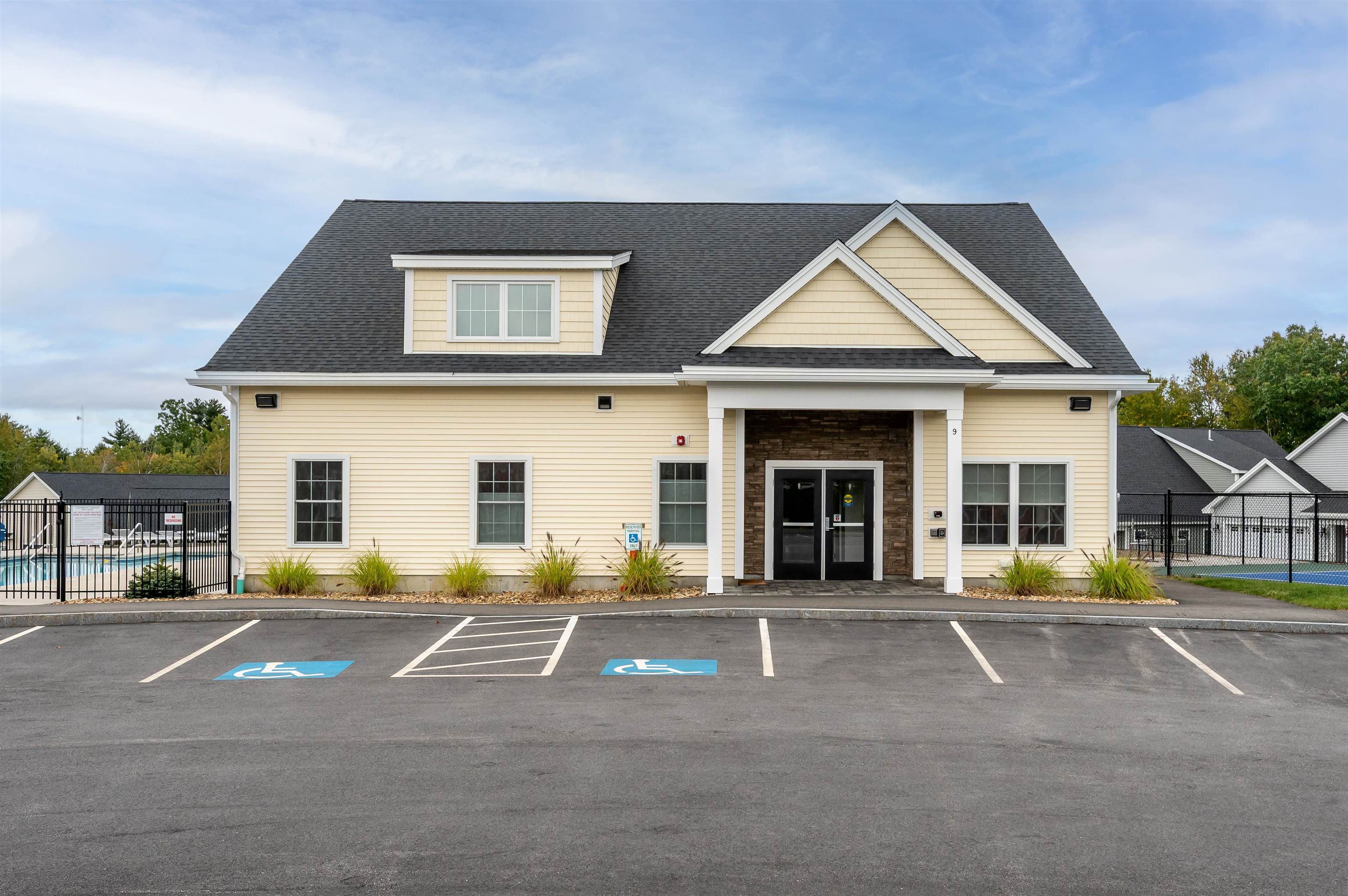 10 Mulberry Lane
