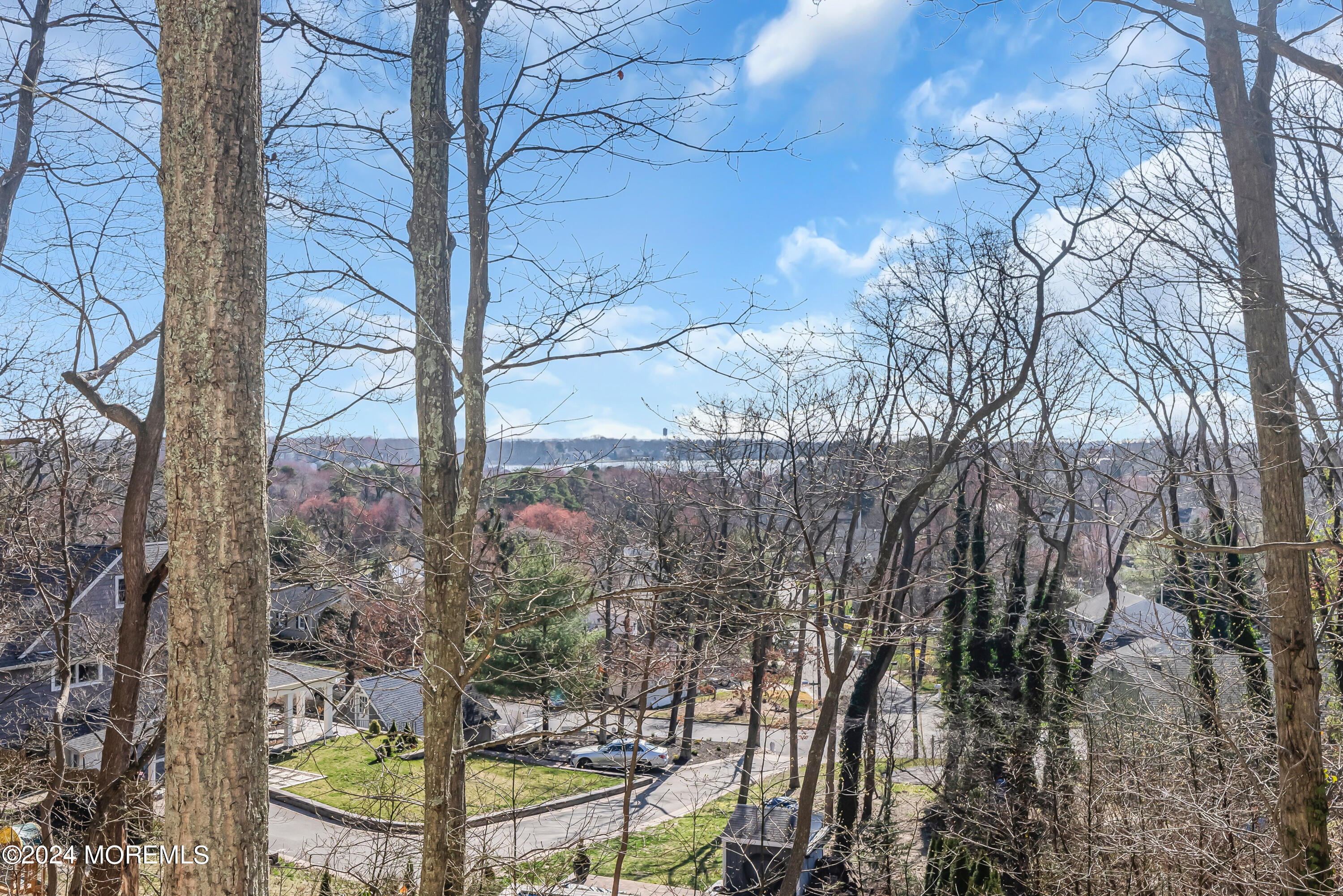 1 Laurel Path