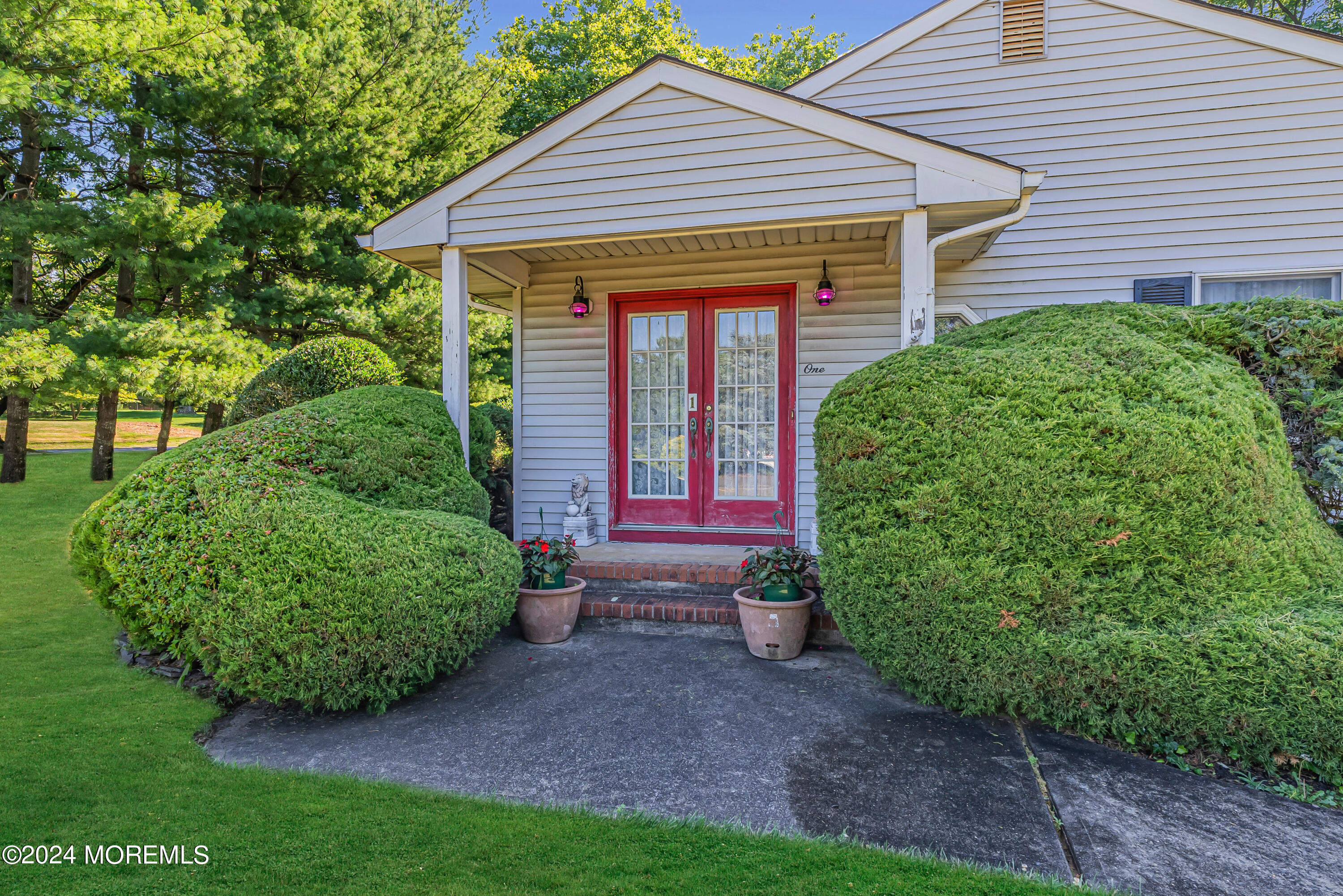 1 Palomino Place