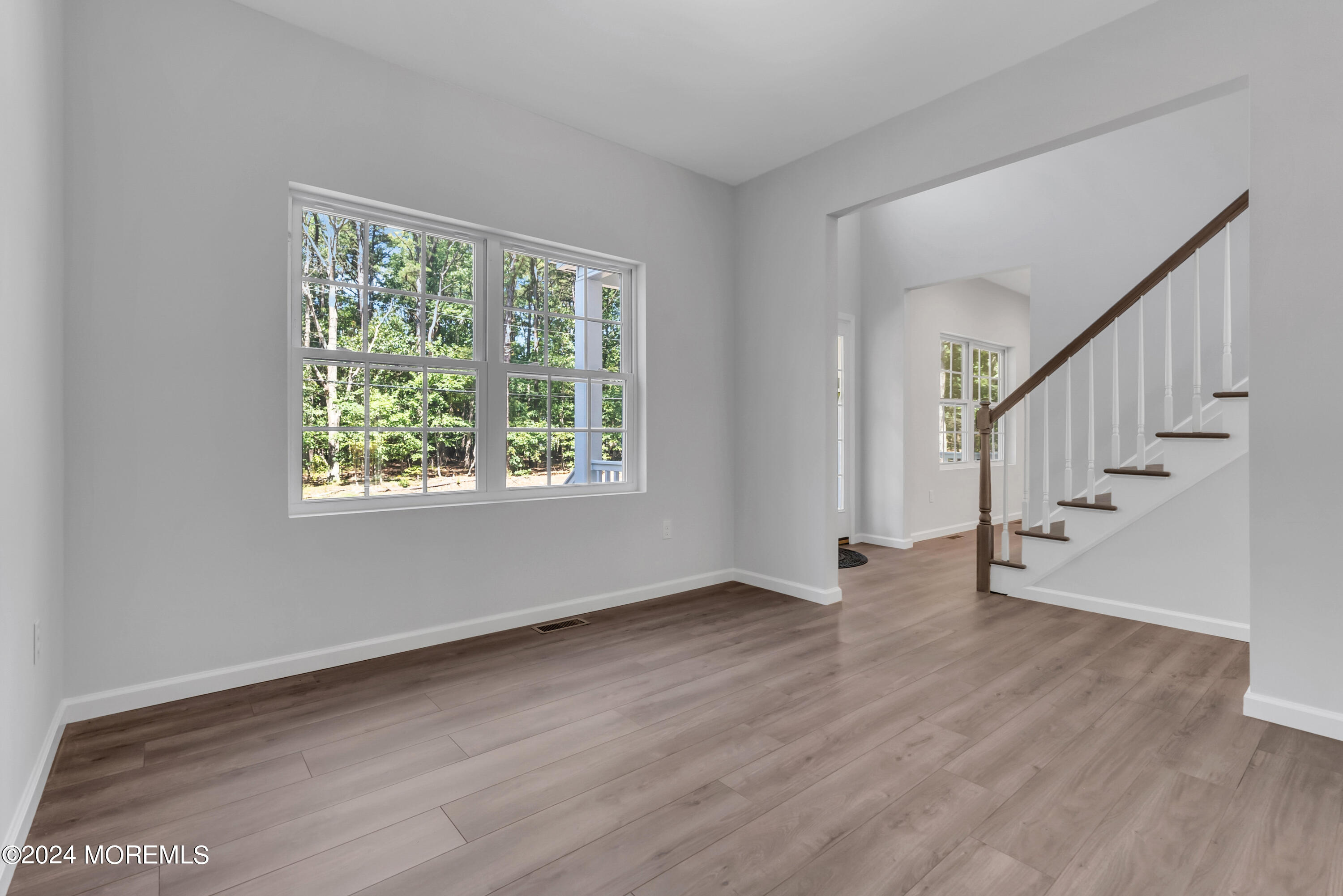 699 Willys Lane