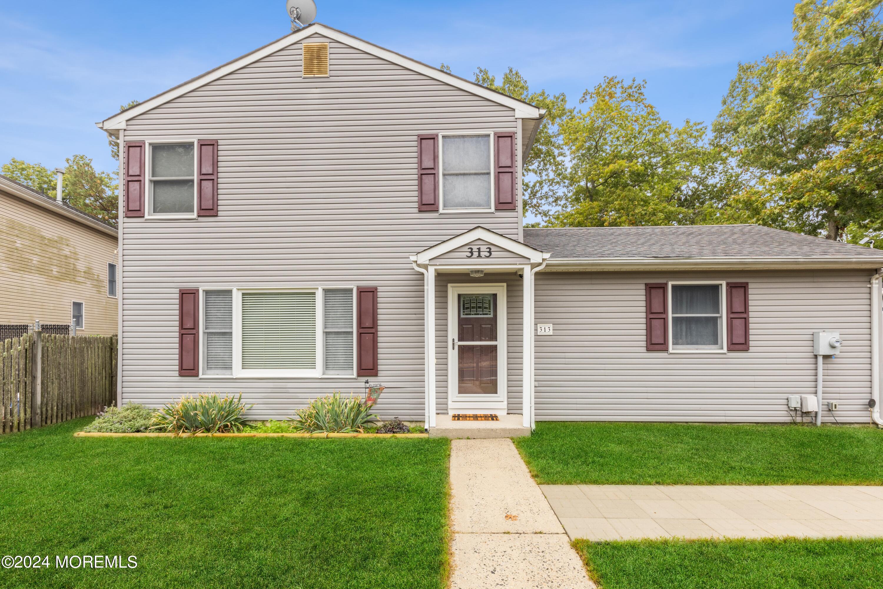 313 Station Drive