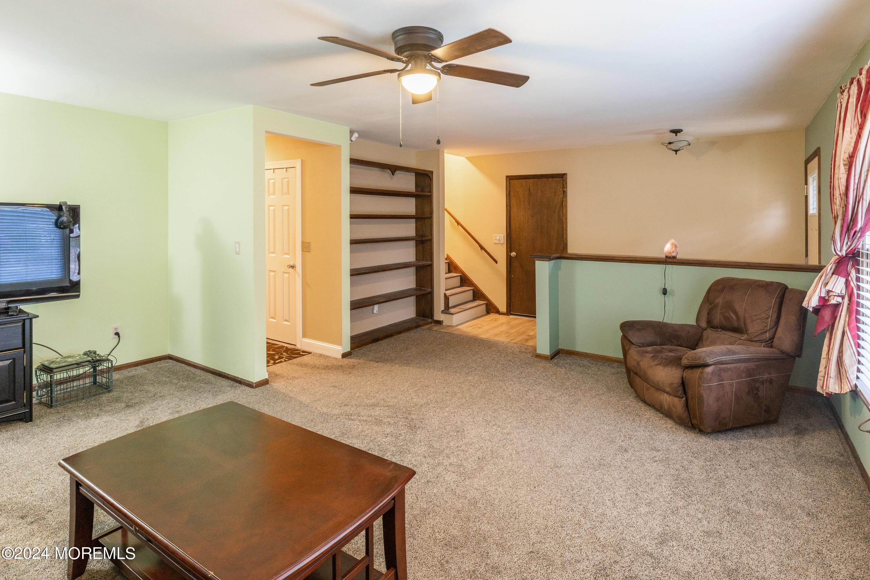 313 Station Drive