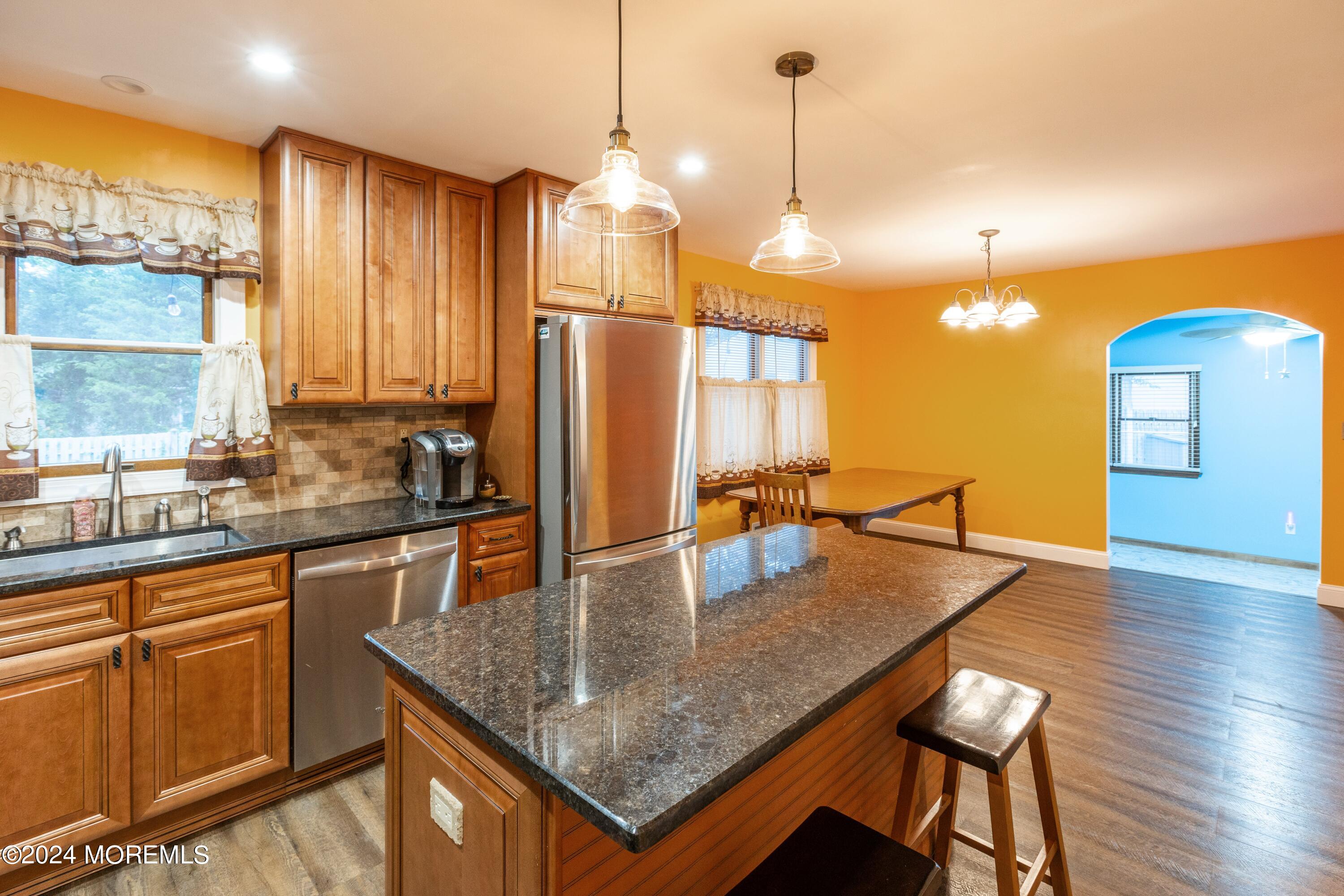 313 Station Drive