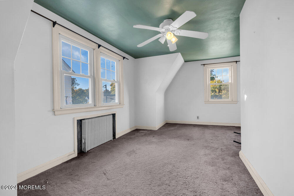 31 Urma Avenue