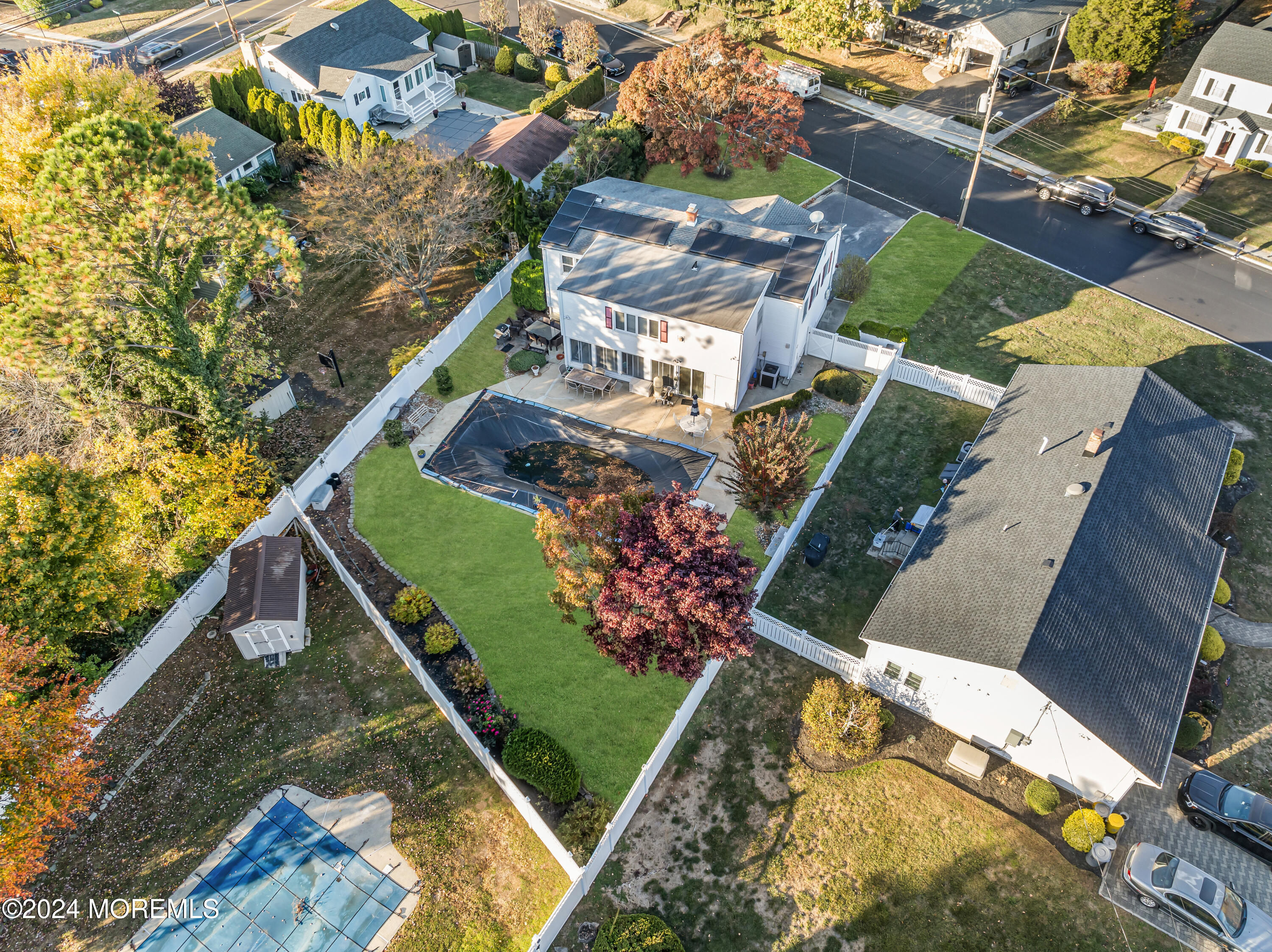 8 Walnut Place