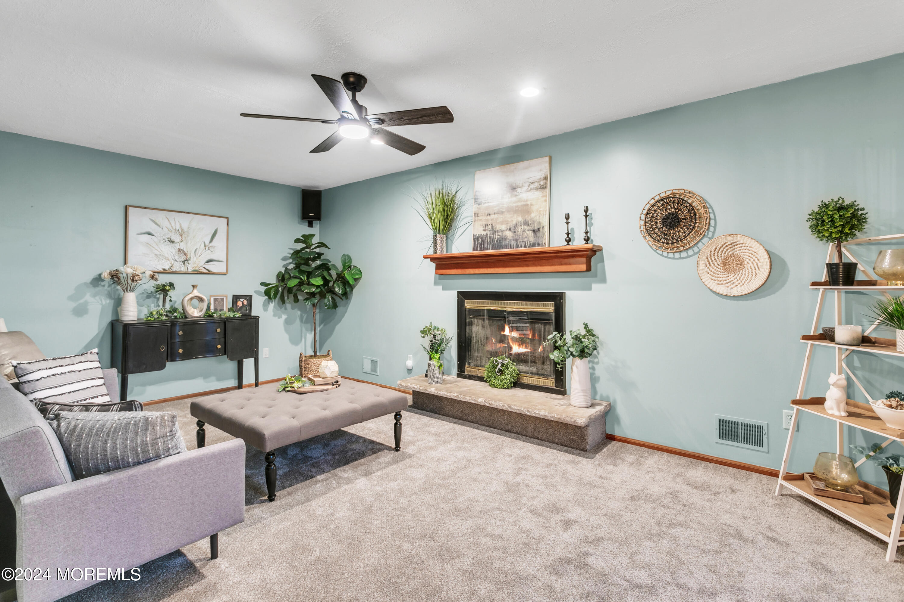 628 Monmouth Avenue