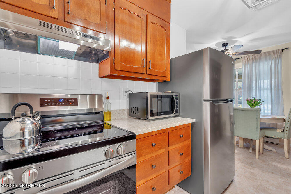 316 Coventry Court D