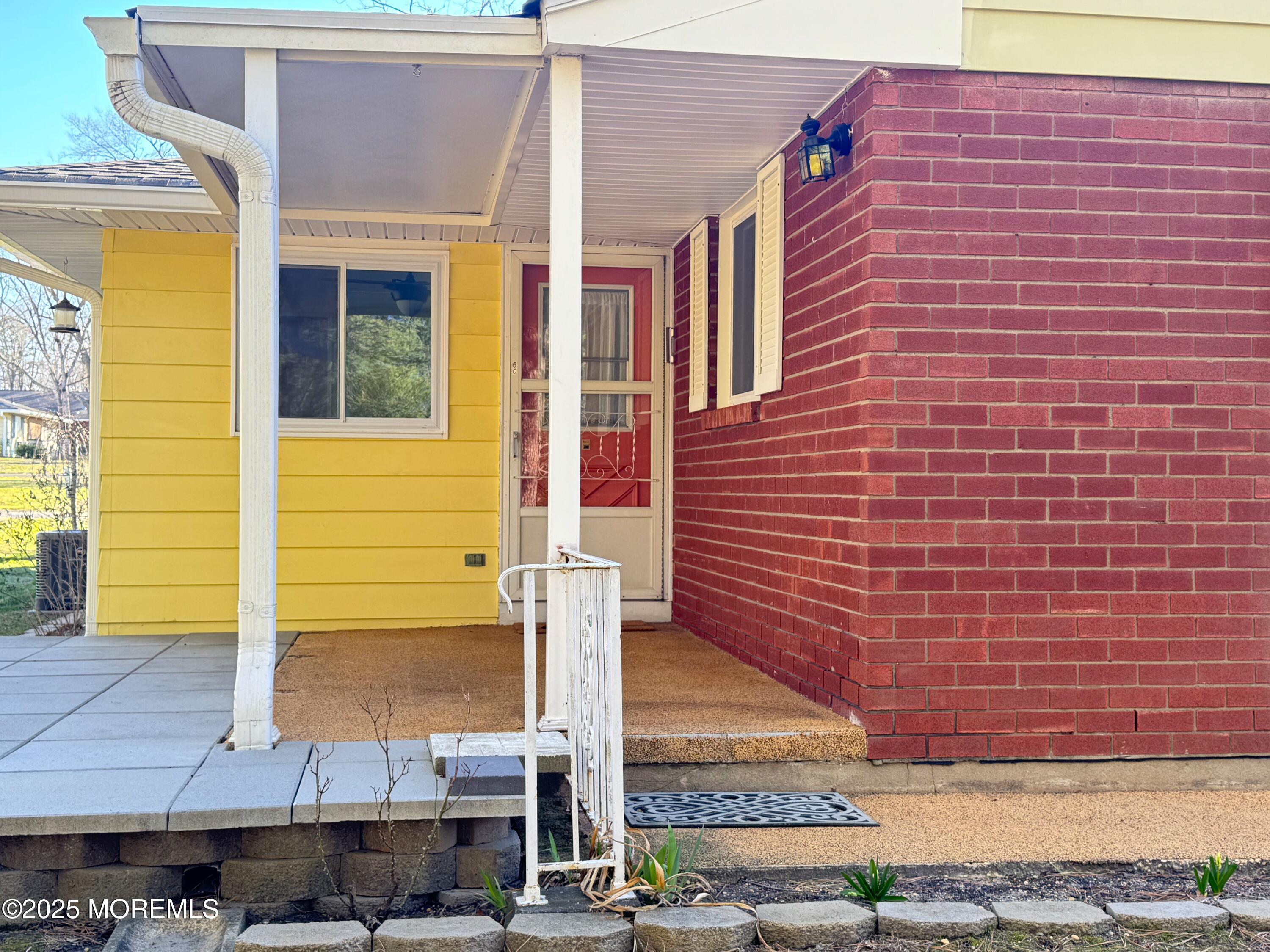 6 Falcon Street C