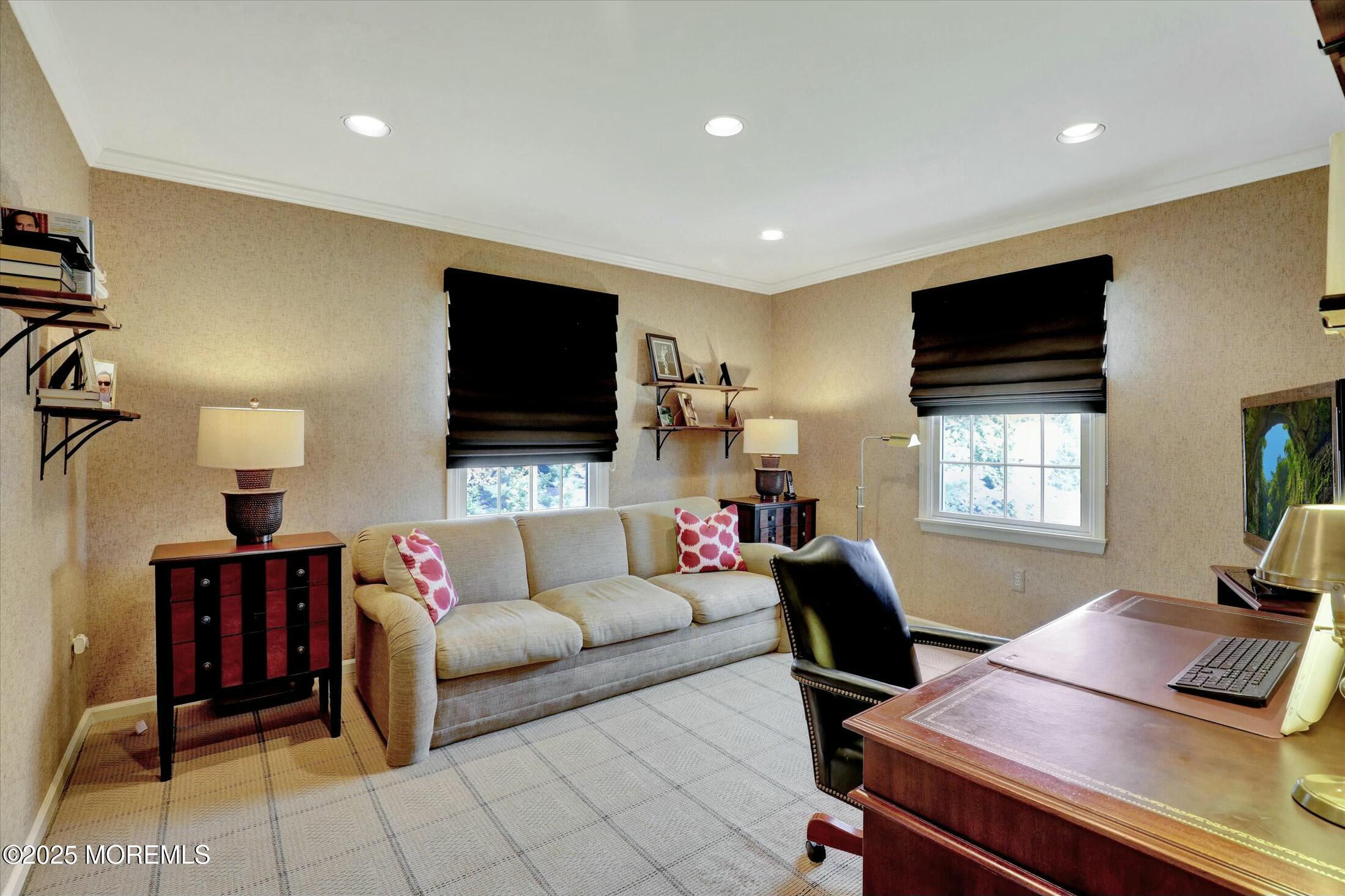 4 Paddock Court