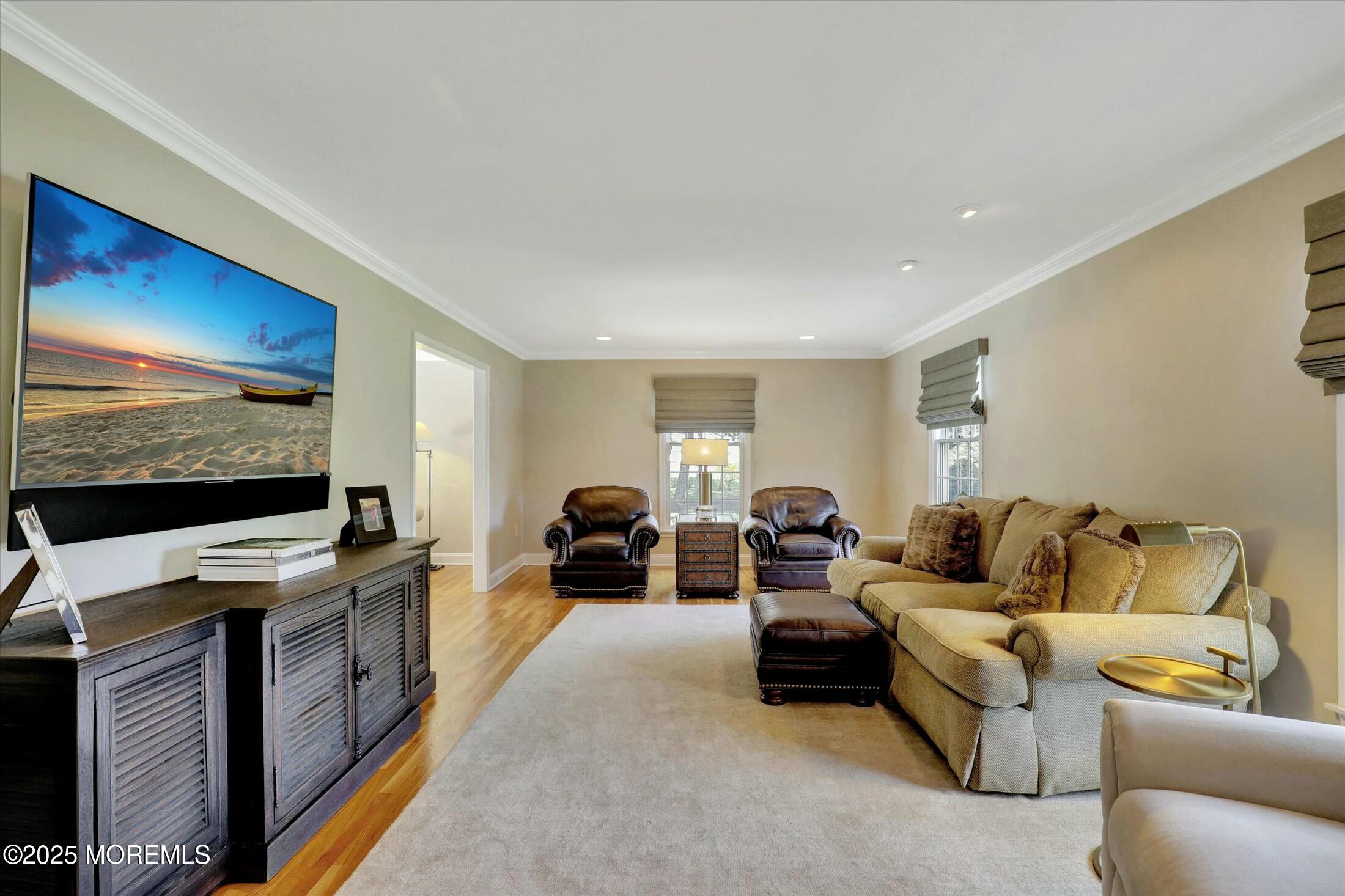 4 Paddock Court