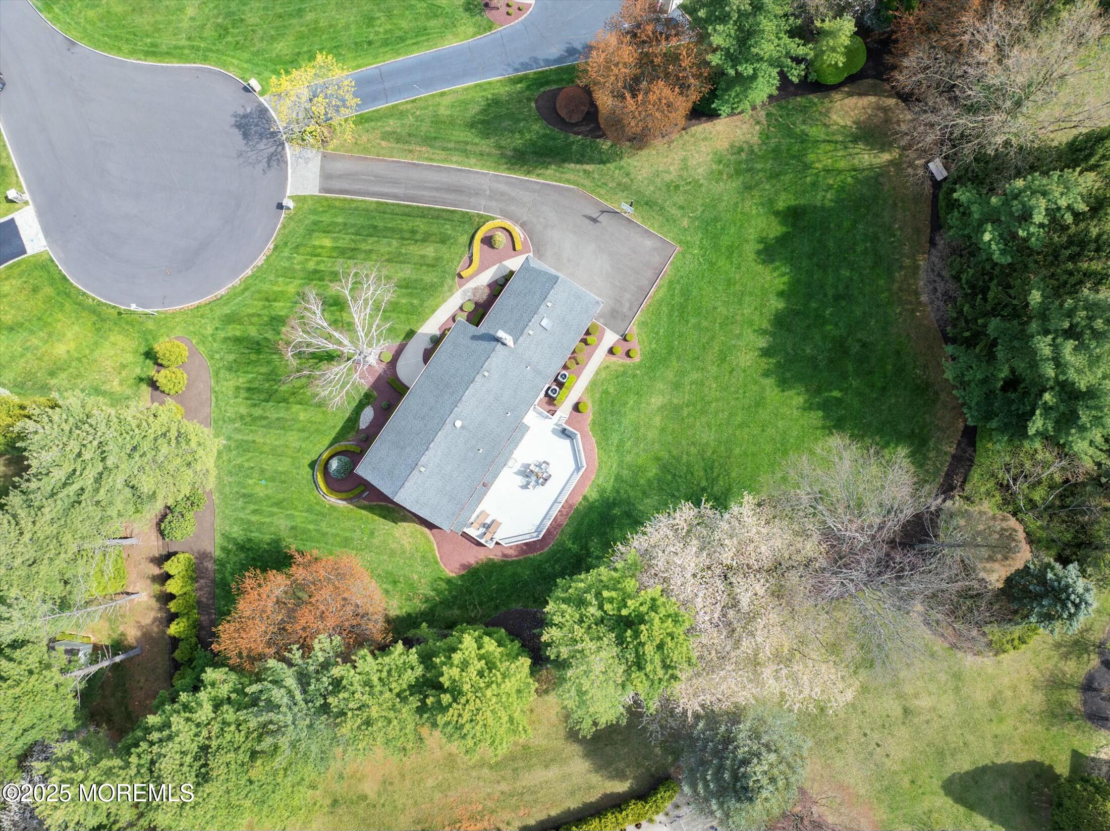 4 Paddock Court