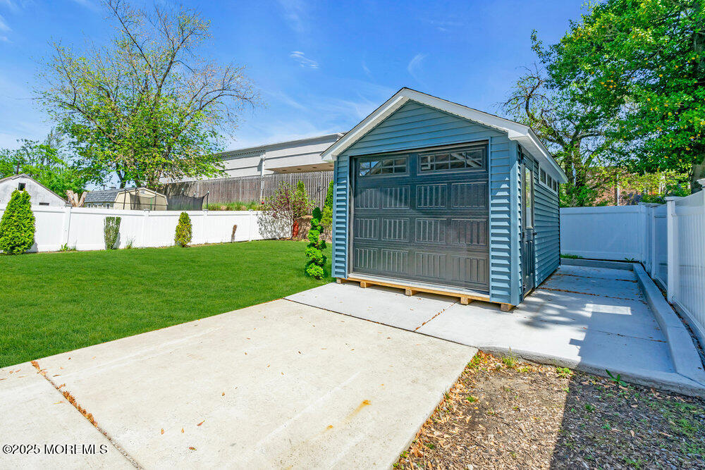 17 Lindis Farne Avenue