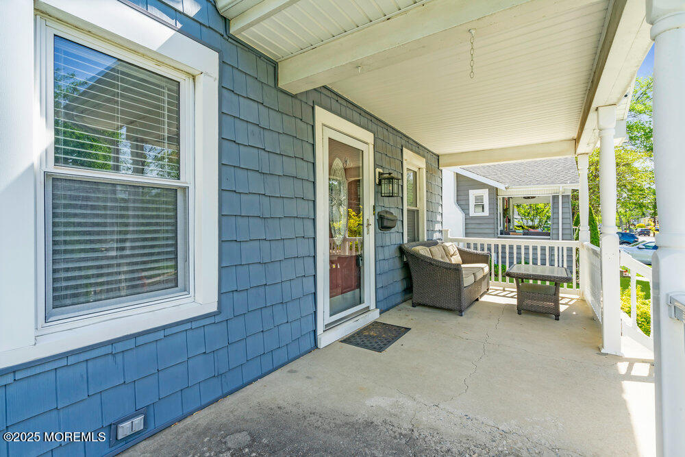 17 Lindis Farne Avenue
