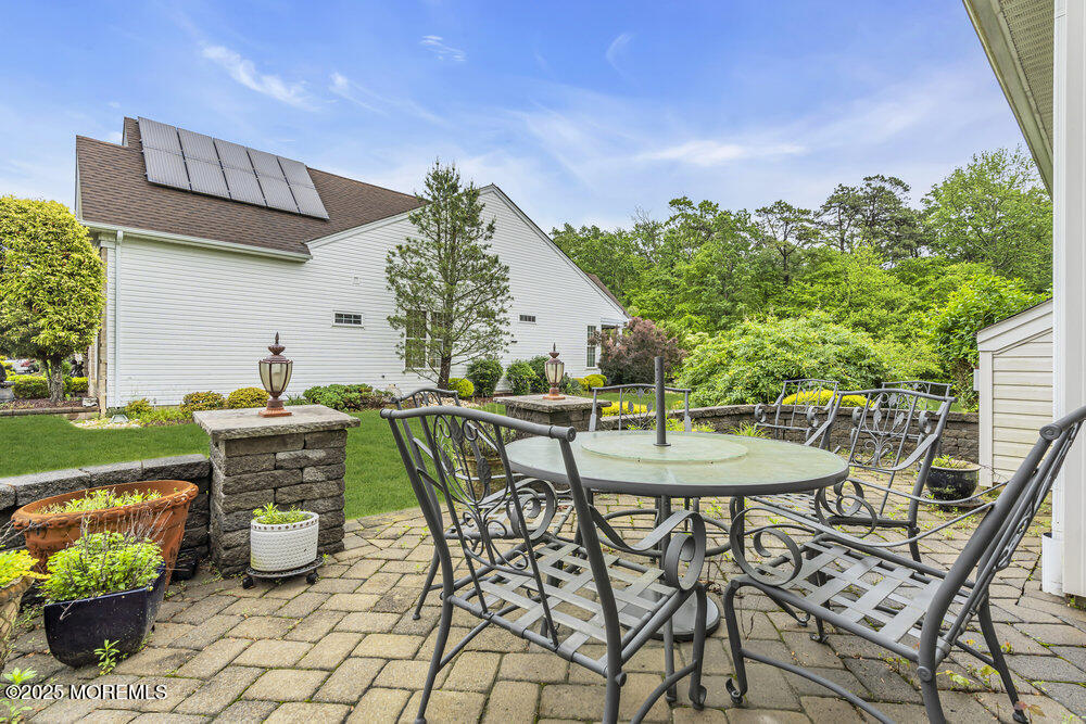 1 Lattimore Court