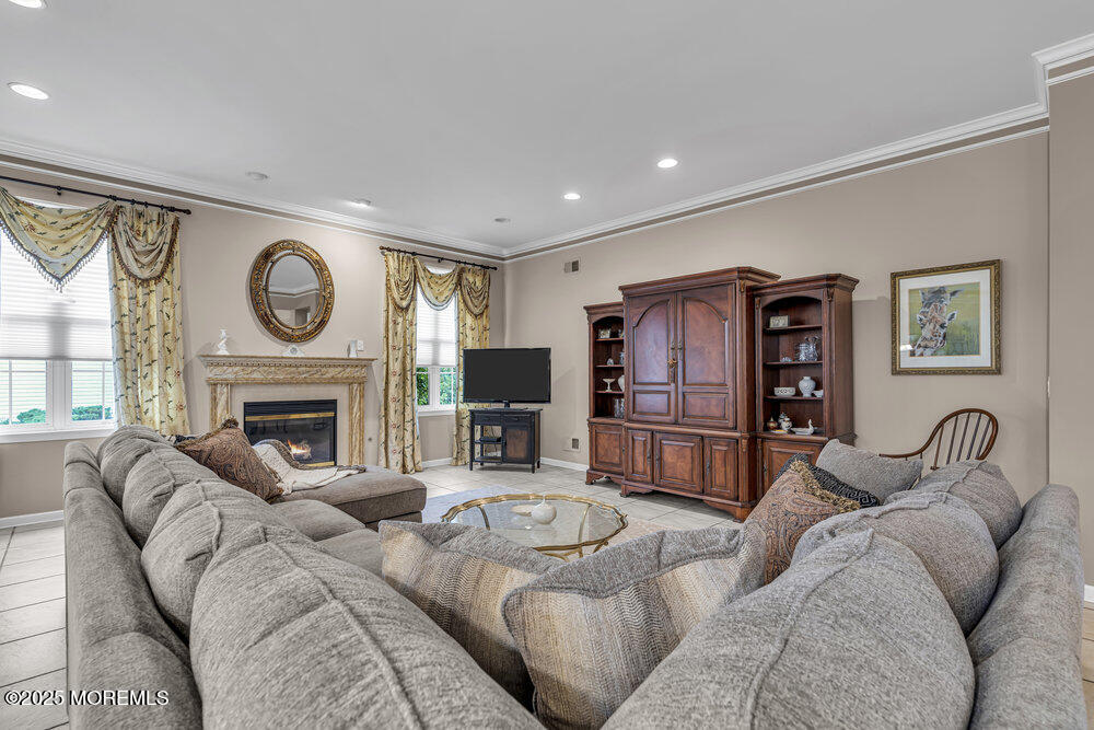 1 Lattimore Court